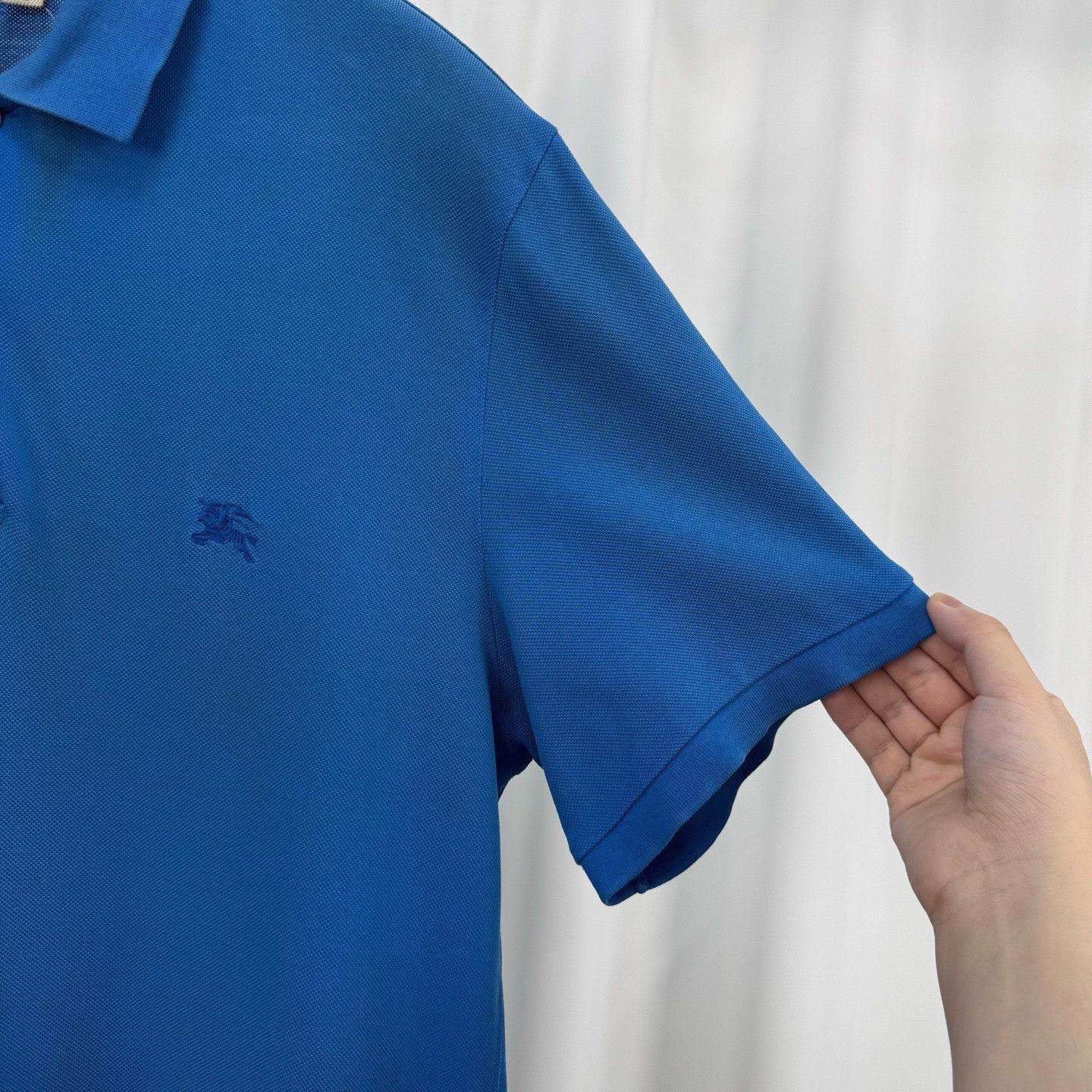 Burberry Burberry Brit Blue Embroidered Knight Polo Shirt XL Size US XL / EU 56 / 4 - 6 Thumbnail
