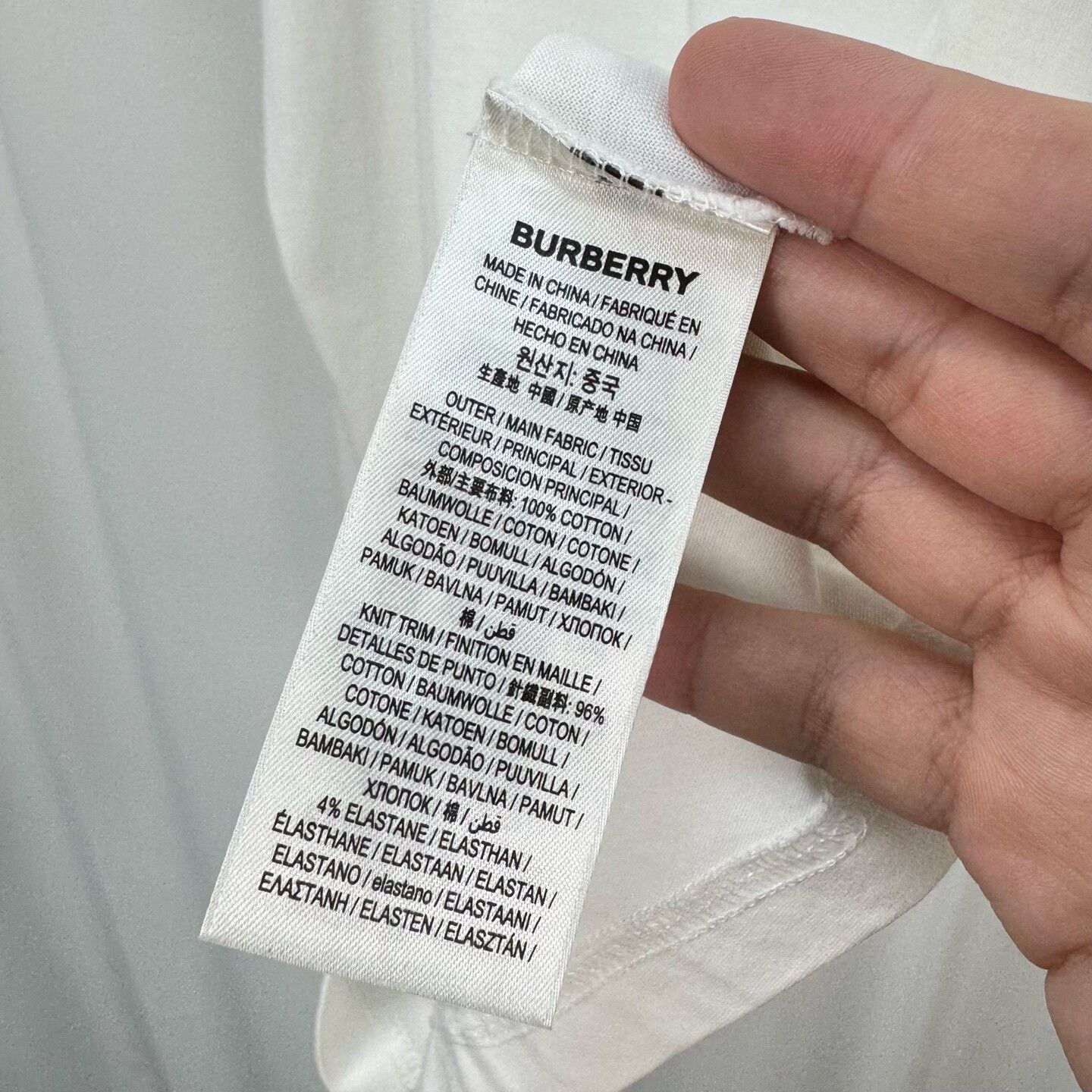 Burberry Burberry Raised Logo Print T-Shirt Size M Size US M / EU 48-50 / 2 - 7 Thumbnail
