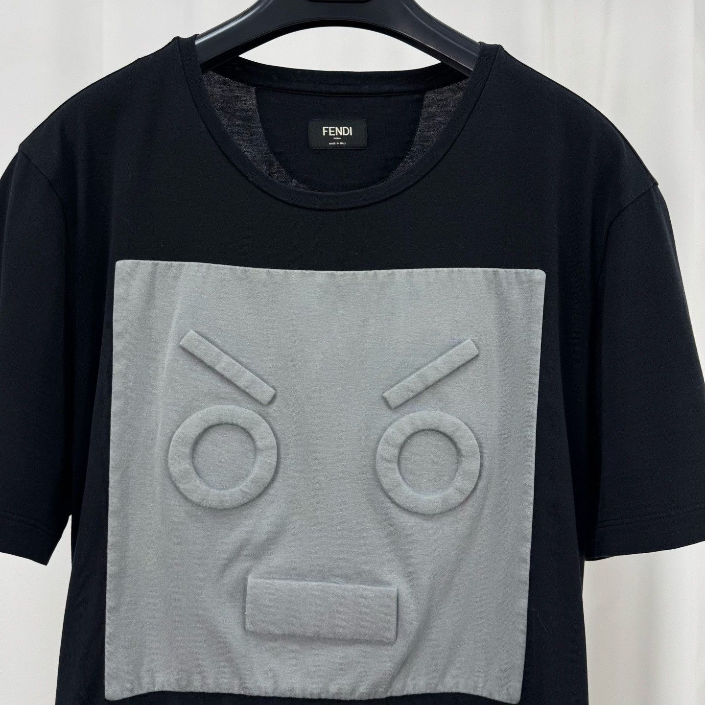 Fendi Fendi Embossed Bag Bugs Monster Eyes T-Shirt Size 50 Size US M / EU 48-50 / 2 - 4 Thumbnail