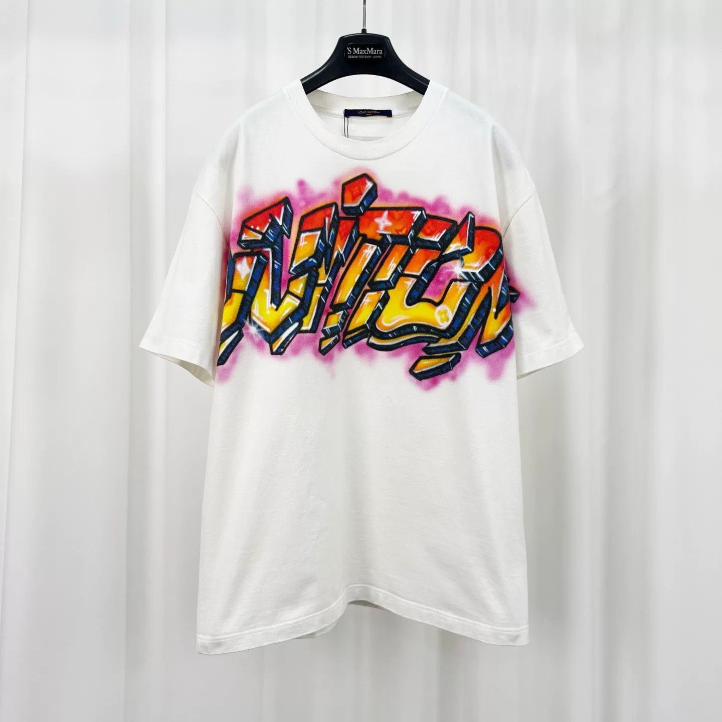 Louis Vuitton Louis Vuitton Graffiti Print T-Shirt Size L Size US L / EU 52-54 / 3 - 2 Thumbnail