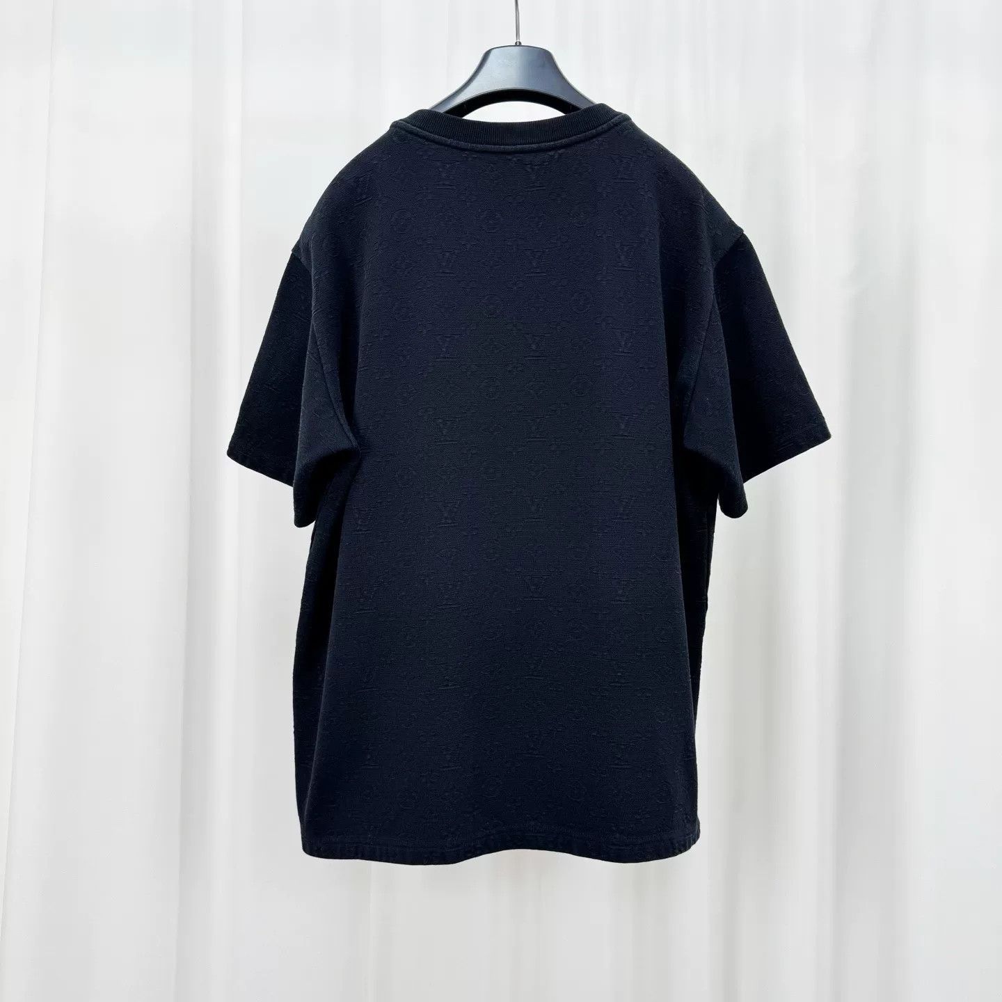Louis Vuitton Louis Vuitton Monogram 3D Pocket T-Shirt XL Size US XL / EU 56 / 4 - 3 Thumbnail