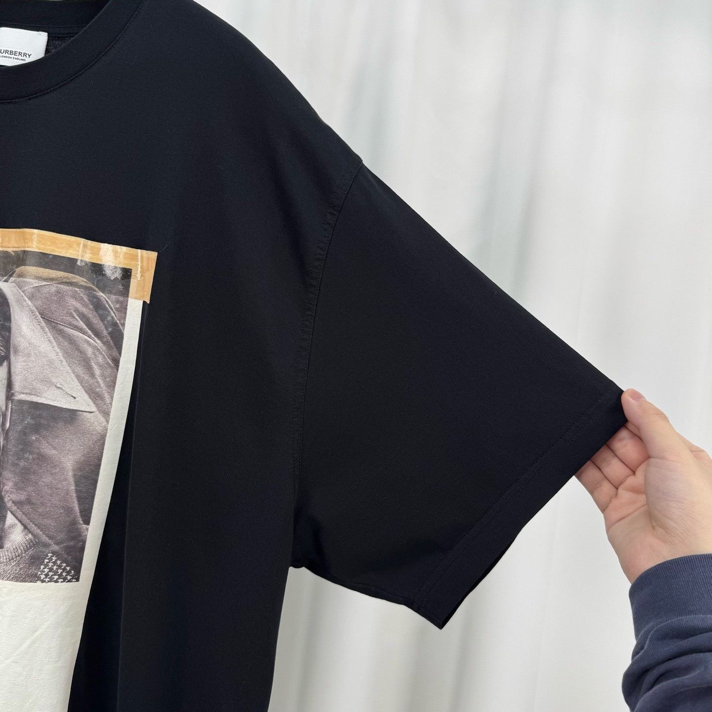 Burberry Burberry Poster Print T-Shirt XL Size US XL / EU 56 / 4 - 5 Thumbnail