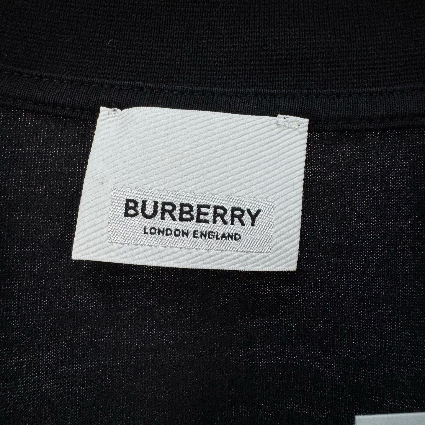 Burberry Burberry Poster Print T-Shirt XL Size US XL / EU 56 / 4 - 8 Thumbnail
