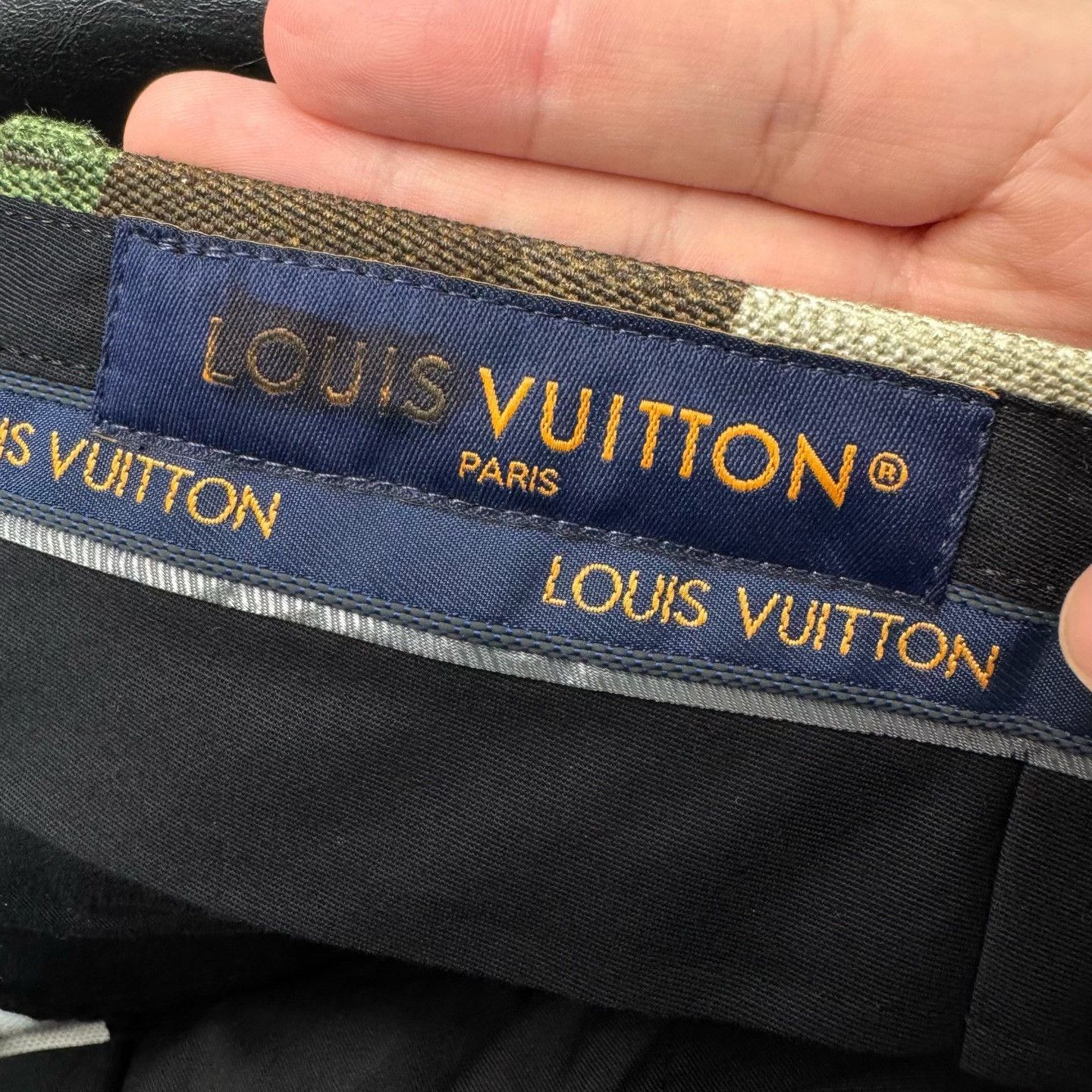 Louis Vuitton Louis Vuitton Pharrell Damoflage Camo Trousers 52 Size US 36 / EU 52 - 6 Thumbnail
