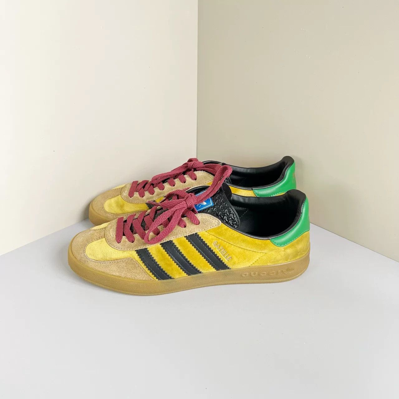 Gucci Gucci x Adidas Gazelle Yellow Suede Sneakers 7.5 Size US 7.5 / EU 40-41 - 2 Thumbnail