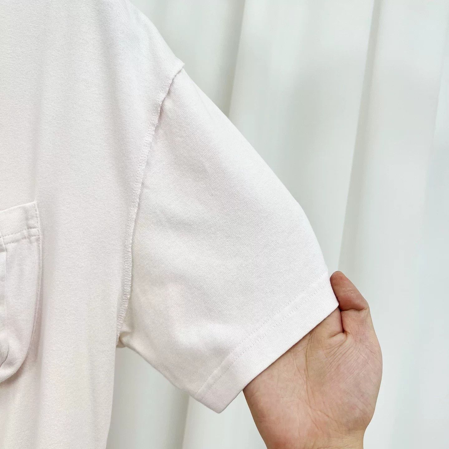 Louis Vuitton Louis Vuitton Pink Pocket T-Shirt Size S Size US S / EU 44-46 / 1 - 5 Thumbnail