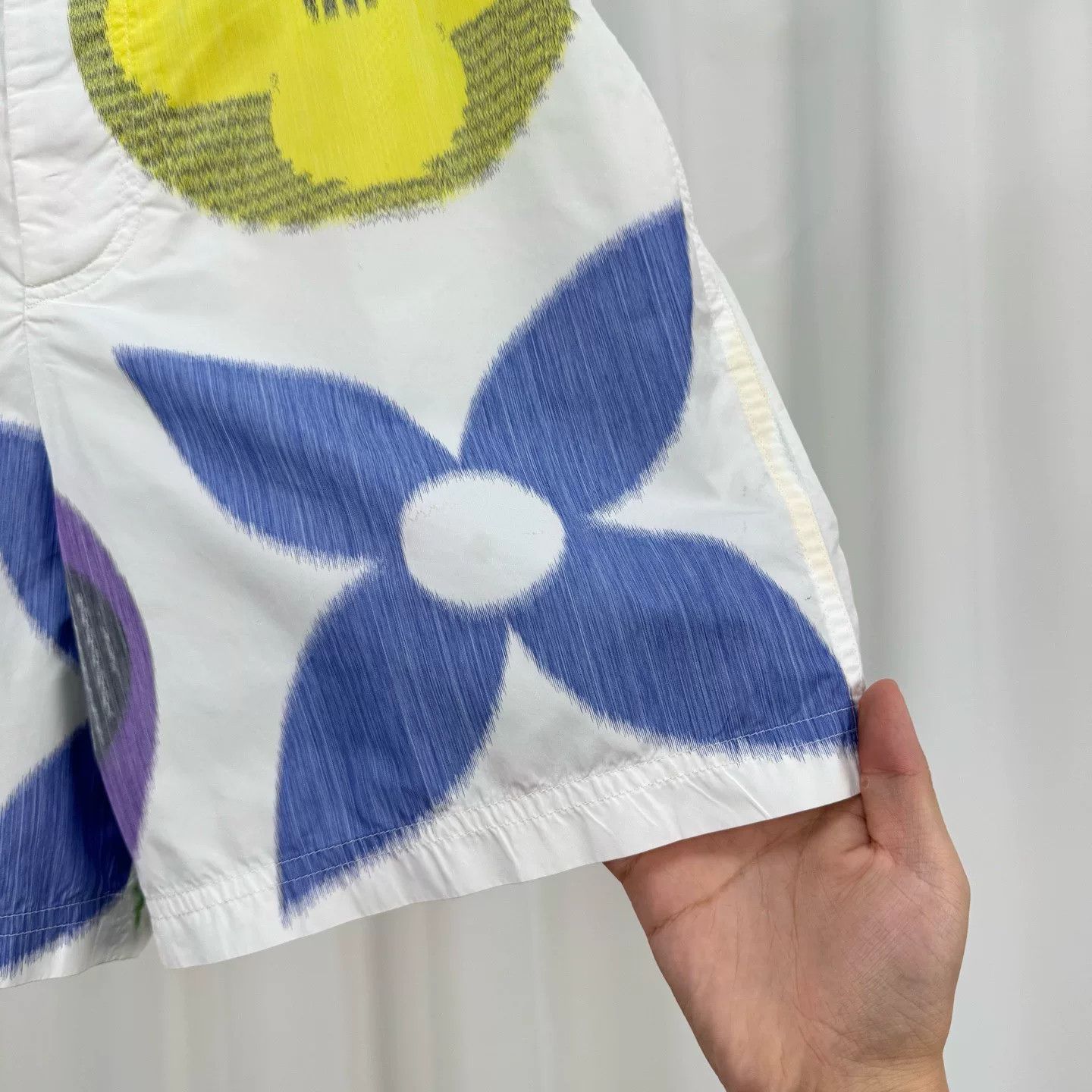 Louis Vuitton Louis Vuitton Multi Monogram Flower Shorts 40 Size US 30 / EU 46 - 5 Thumbnail