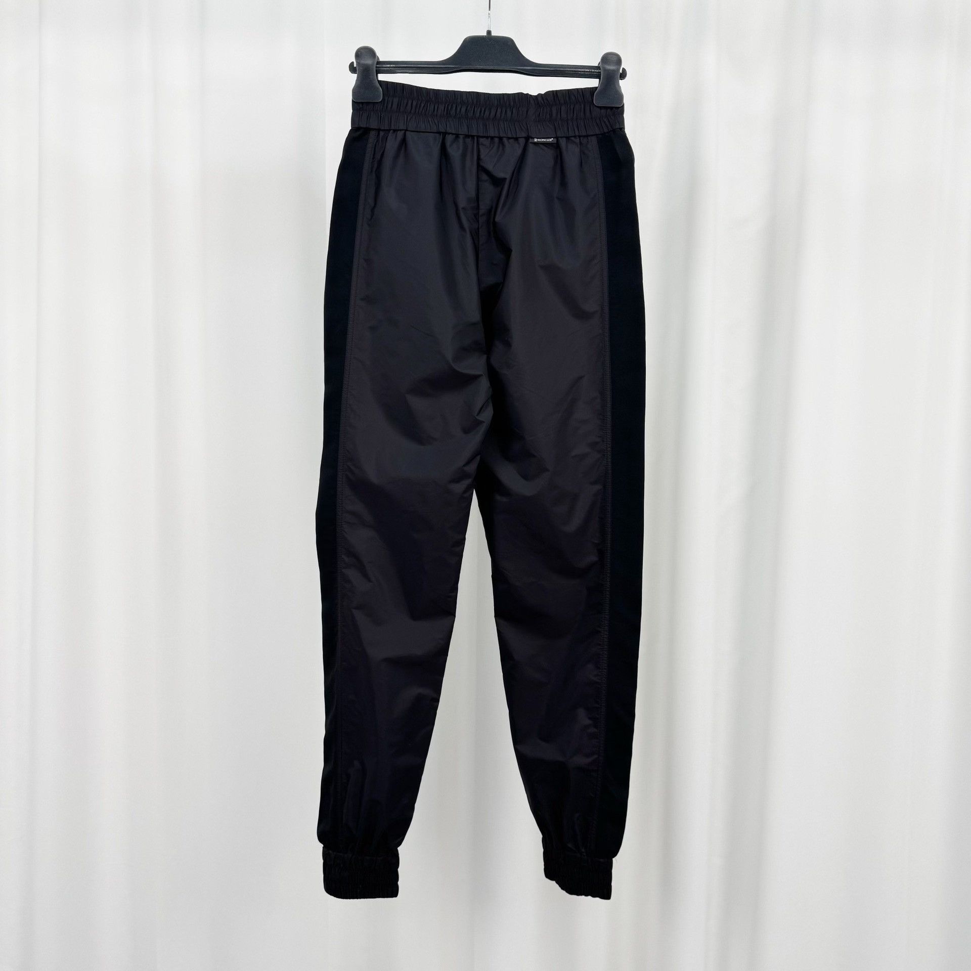 Moncler Moncler Nylon Panel Casual Pants IT 40 Size 27" / US 4 / IT 40 - 3 Thumbnail