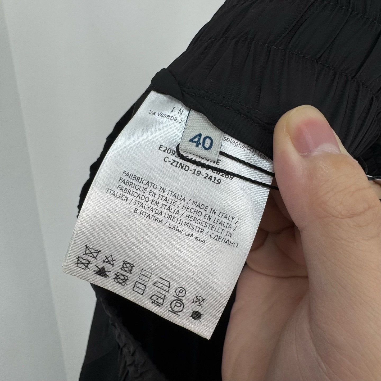 Moncler Moncler Nylon Panel Casual Pants IT 40 Size 27" / US 4 / IT 40 - 7 Thumbnail