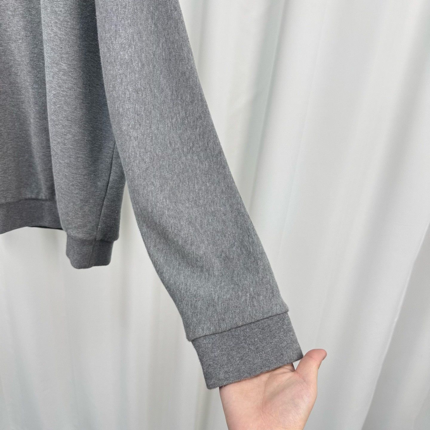 Louis Vuitton Louis Vuitton x Nigo Gray LV2 Sweatshirt L Size US L / EU 52-54 / 3 - 5 Thumbnail