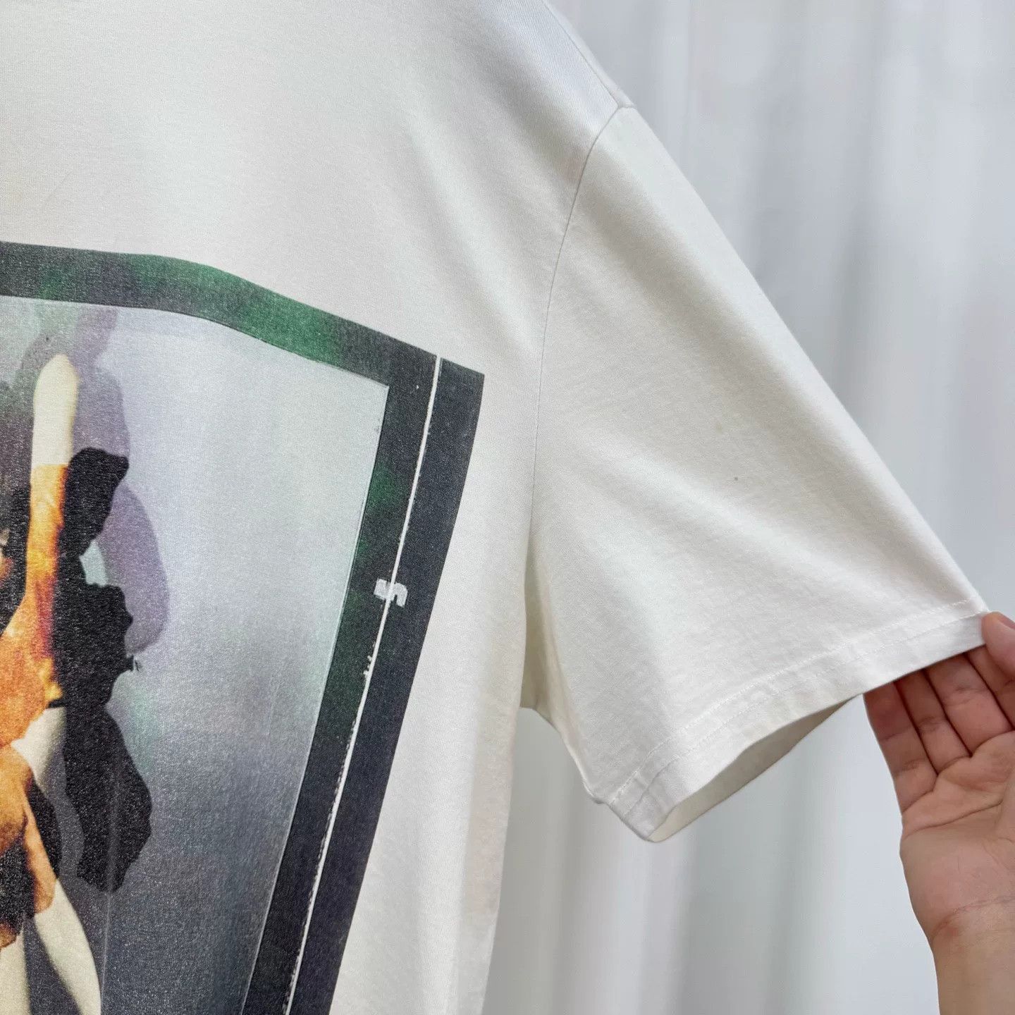 Givenchy Givenchy Bambi Print T-Shirt Size M Size US M / EU 48-50 / 2 - 5 Thumbnail