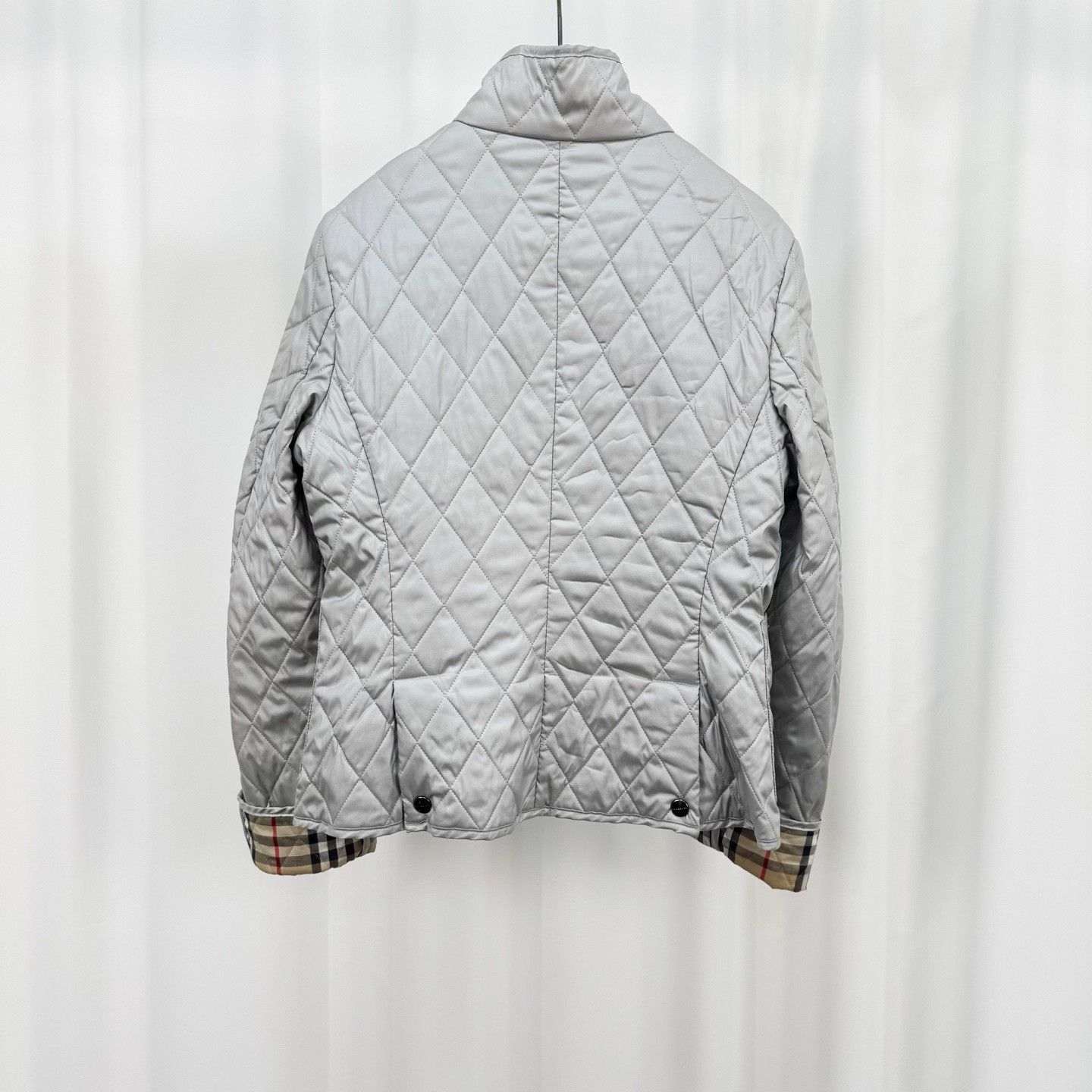 Burberry Burberry Quilted Nova Check Lining Jacket S Size S / US 4 / IT 40 - 3 Thumbnail