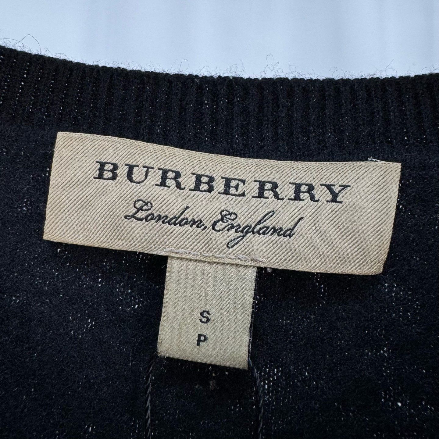 Burberry Burberry Elbow Check Cashmere Blend Sweater S Size US S / EU 44-46 / 1 - 6 Thumbnail