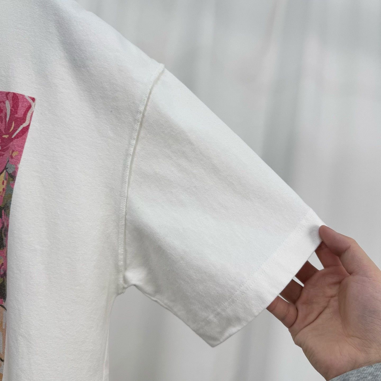 Louis Vuitton Louis Vuitton Multi Floral Graphic T-Shirt M Size US M / EU 48-50 / 2 - 5 Thumbnail