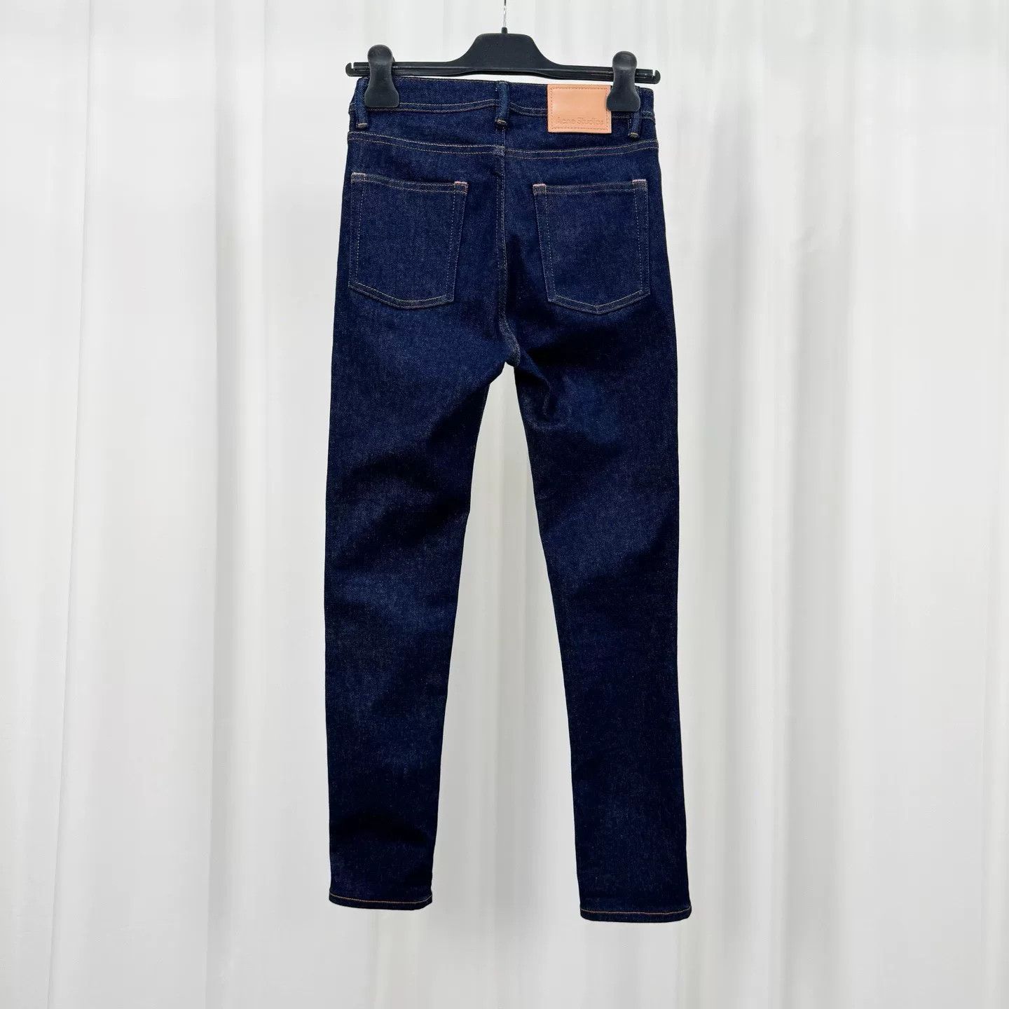 Acne Studios Acne Studios Dark Wash Peg Jeans 27 Size 27" / US 4 / IT 40 - 3 Thumbnail