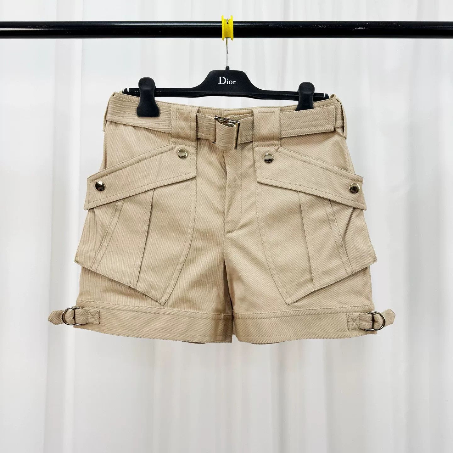 Gucci Gucci Belted Cargo Shorts 40 Size 27" / US 4 / IT 40 - 2 Thumbnail