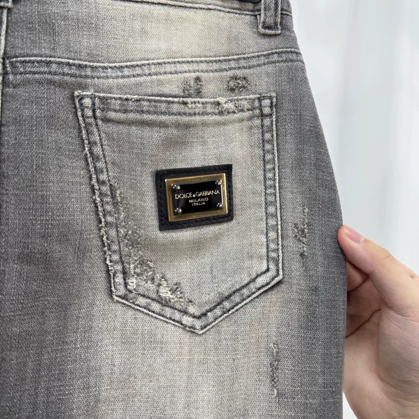 Dolce & Gabbana Dolce & Gabbana Distressed Denim Mini Skirt IT 38 Size 26" / US 2 / IT 38 - 6 Thumbnail