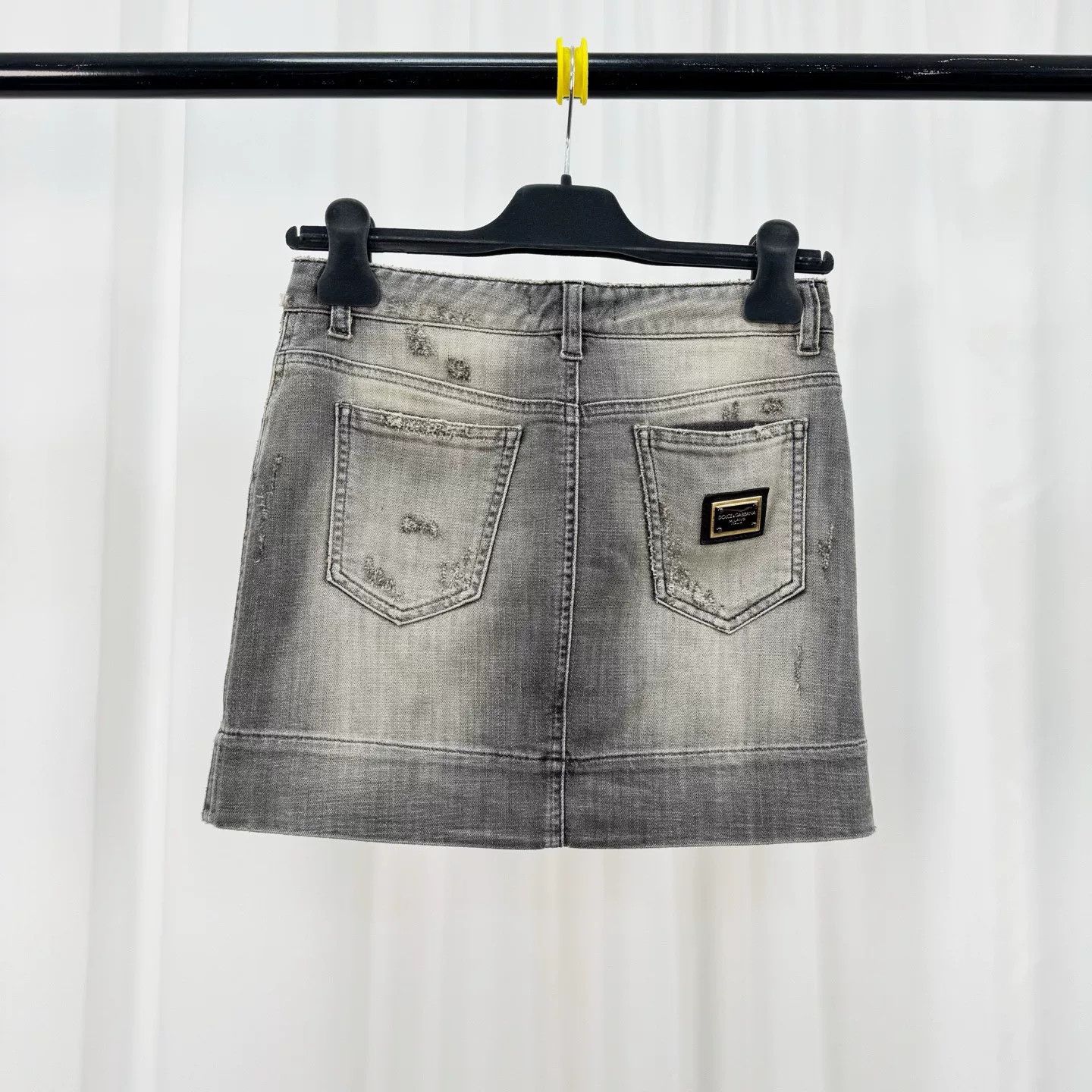 Dolce & Gabbana Dolce & Gabbana Distressed Denim Mini Skirt IT 38 Size 26" / US 2 / IT 38 - 3 Thumbnail