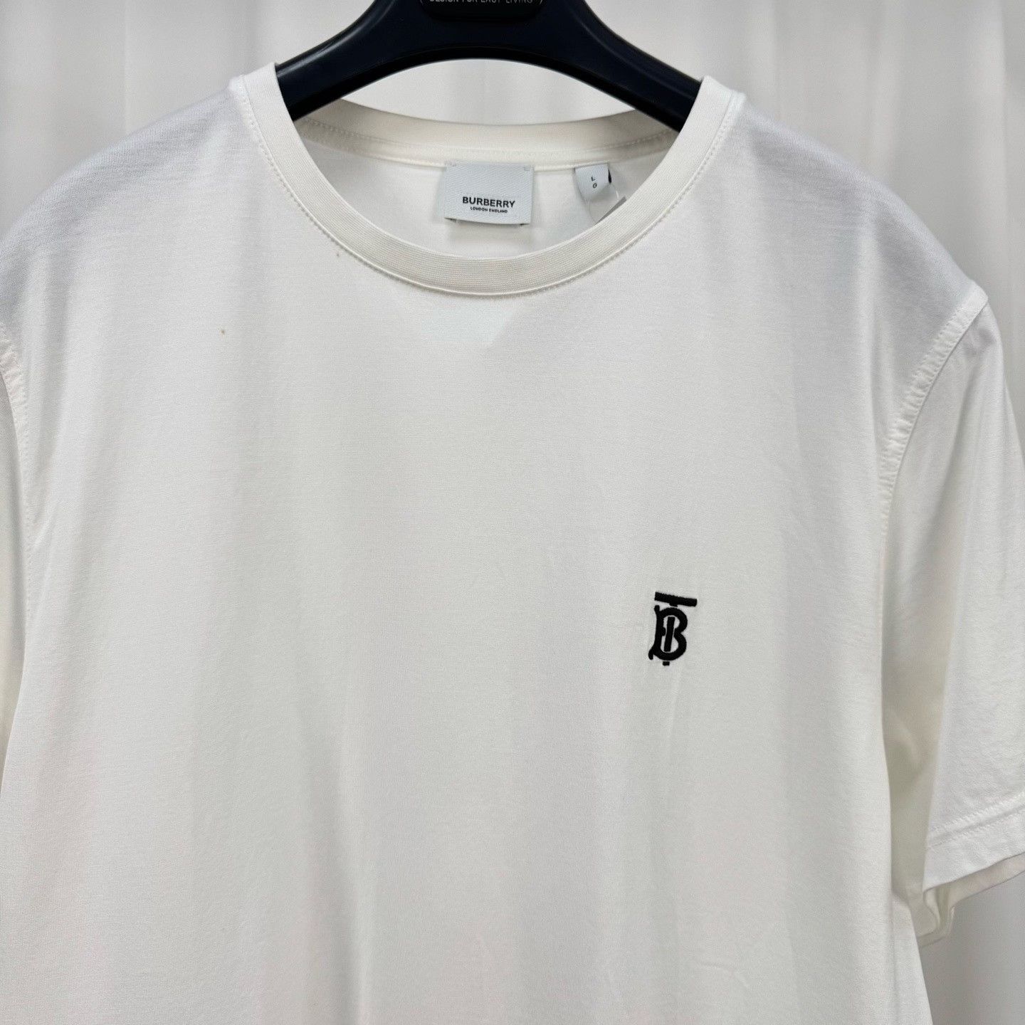 Burberry Burberry TB Embroidered Logo T-Shirt L Size US L / EU 52-54 / 3 - 4 Thumbnail