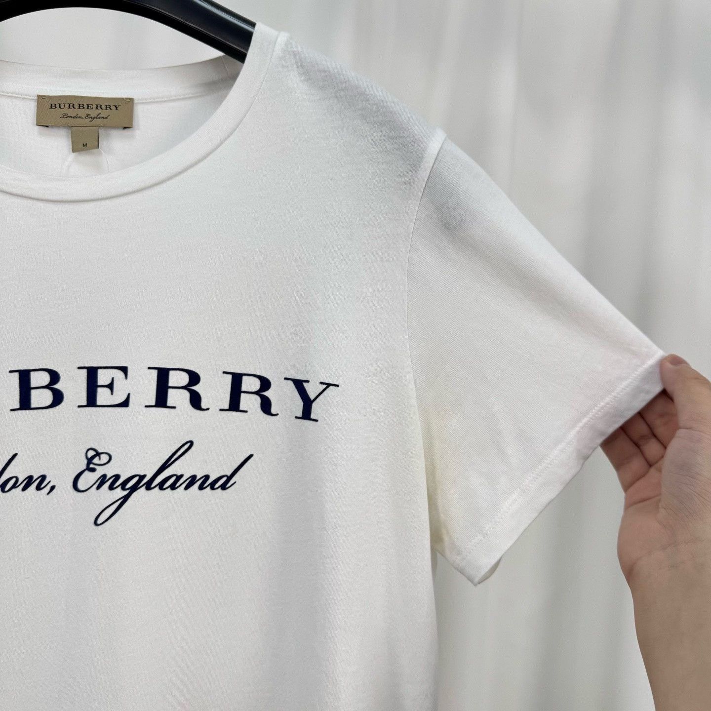 Burberry Burberry Logo Print T-Shirt White Size M Size US M / EU 48-50 / 2 - 5 Thumbnail
