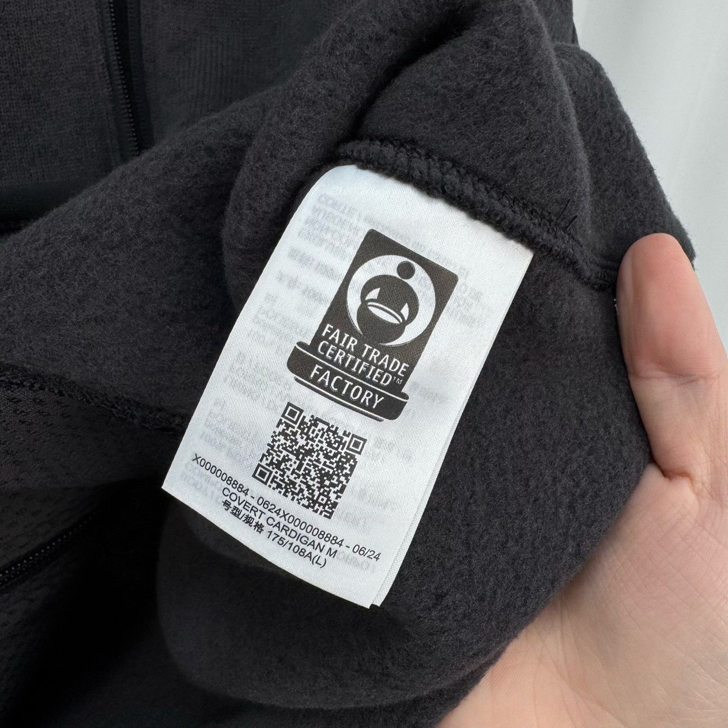 Arc'teryx Arc'teryx Covert Cardigan Size L Size US L / EU 52-54 / 3 - 8 Thumbnail
