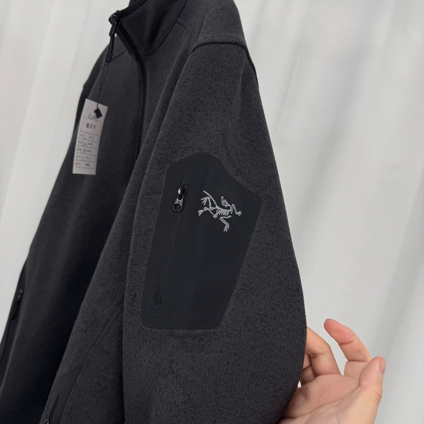 Arc'teryx Arc'teryx Covert Cardigan Size L Size US L / EU 52-54 / 3 - 6 Thumbnail