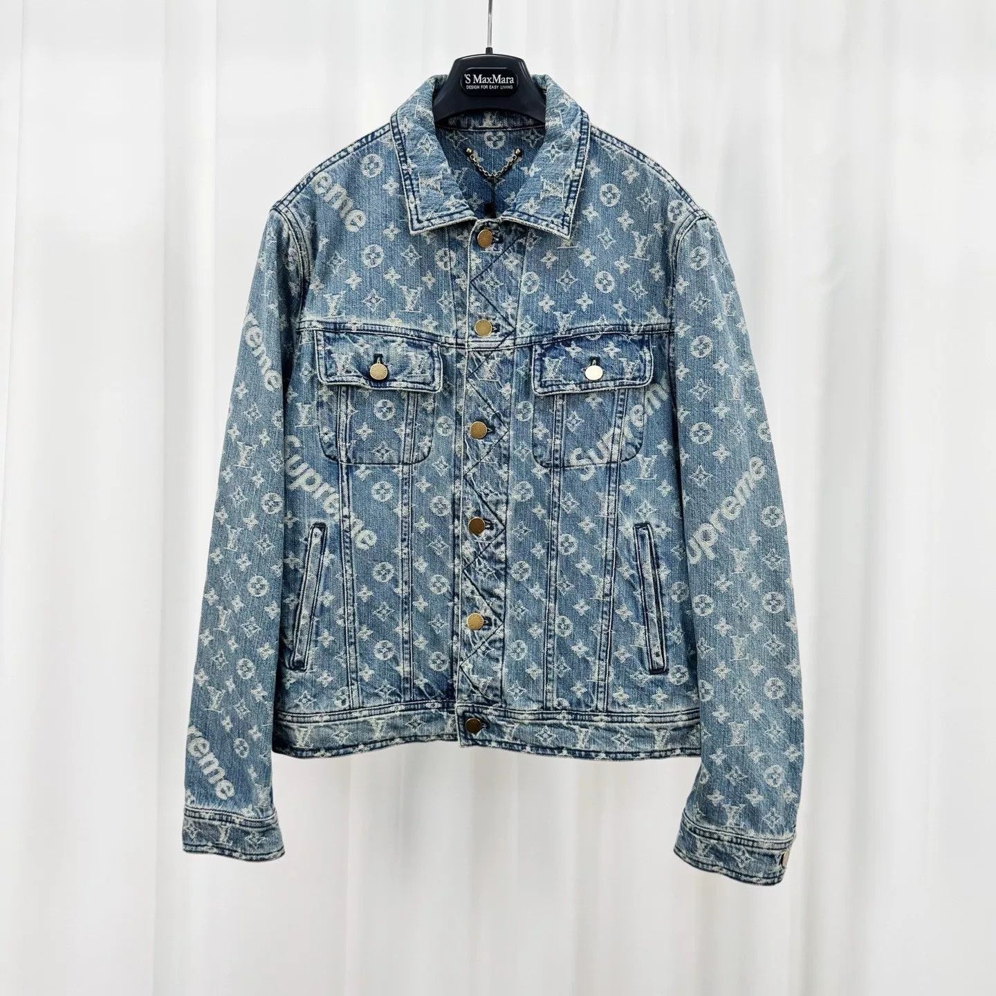 Louis Vuitton Louis Vuitton x Supreme Monogram Denim Jacket 46 Size US S / EU 44-46 / 1 - 2 Thumbnail