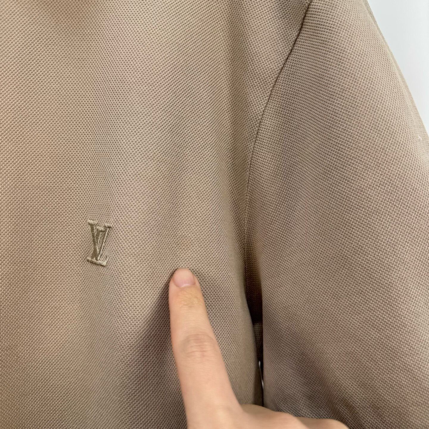 Louis Vuitton Louis Vuitton Logo Embroidered Polo Shirt Size M Size US M / EU 48-50 / 2 - 6 Thumbnail