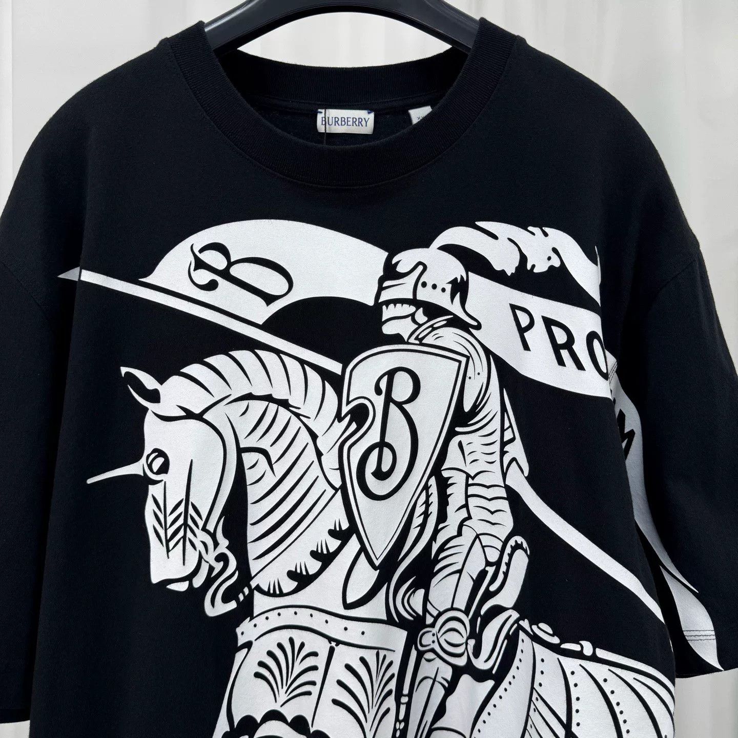Burberry Burberry Prorsum Knight Graphic T-Shirt XXL Size US XXL / EU 58 / 5 - 4 Thumbnail
