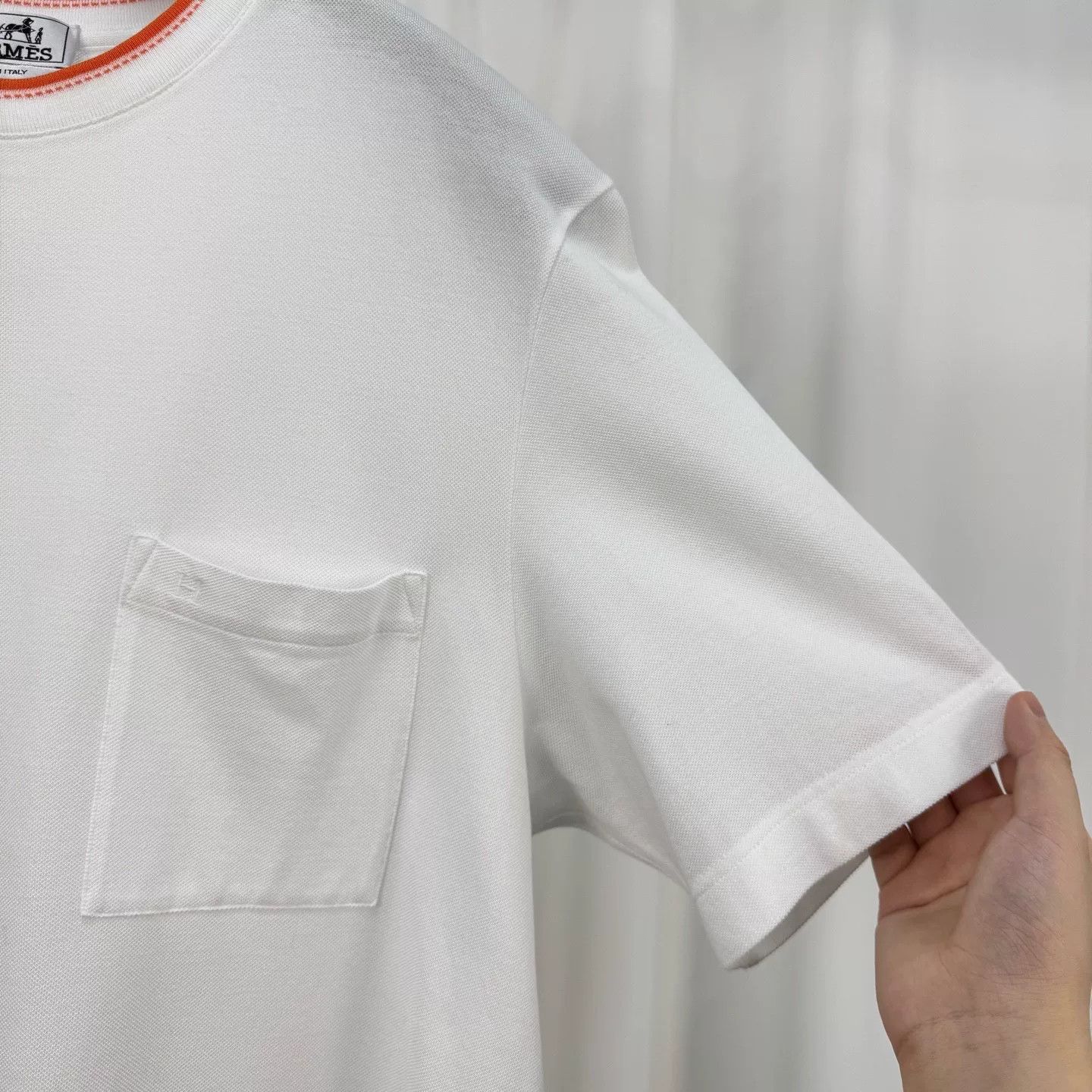 Hermes Hermes Orange Trim Pocket T-Shirt L Size US L / EU 52-54 / 3 - 5 Thumbnail