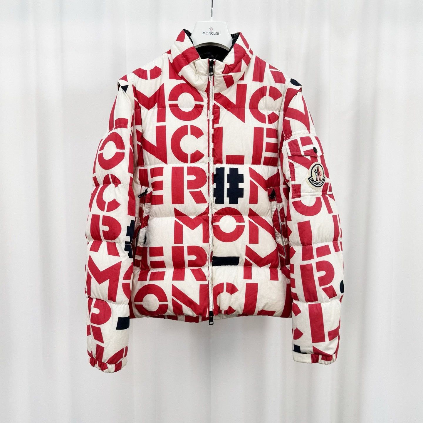 Moncler Moncler Logo Print Down Jacket Size 2 Size US M / EU 48-50 / 2 - 2 Thumbnail