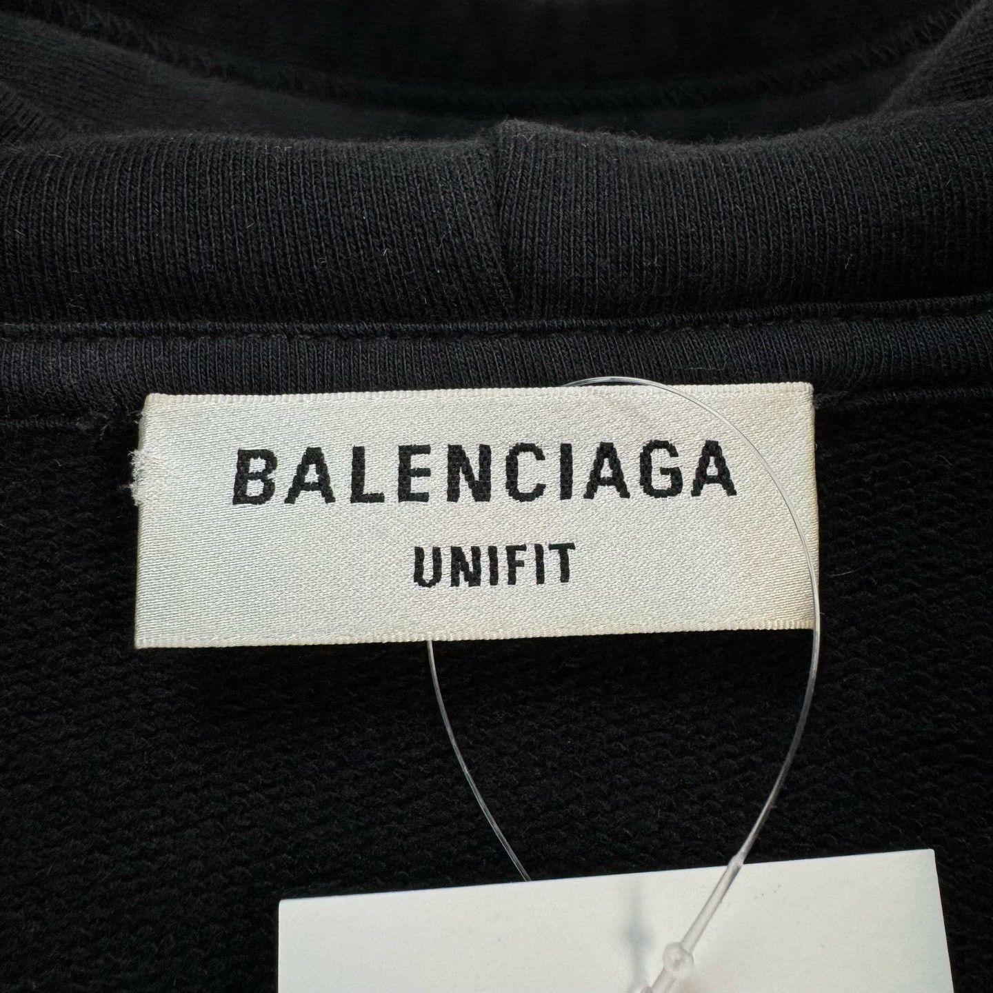 Balenciaga Balenciaga Distressed Logo Hoodie M Size US M / EU 48-50 / 2 - 7 Thumbnail