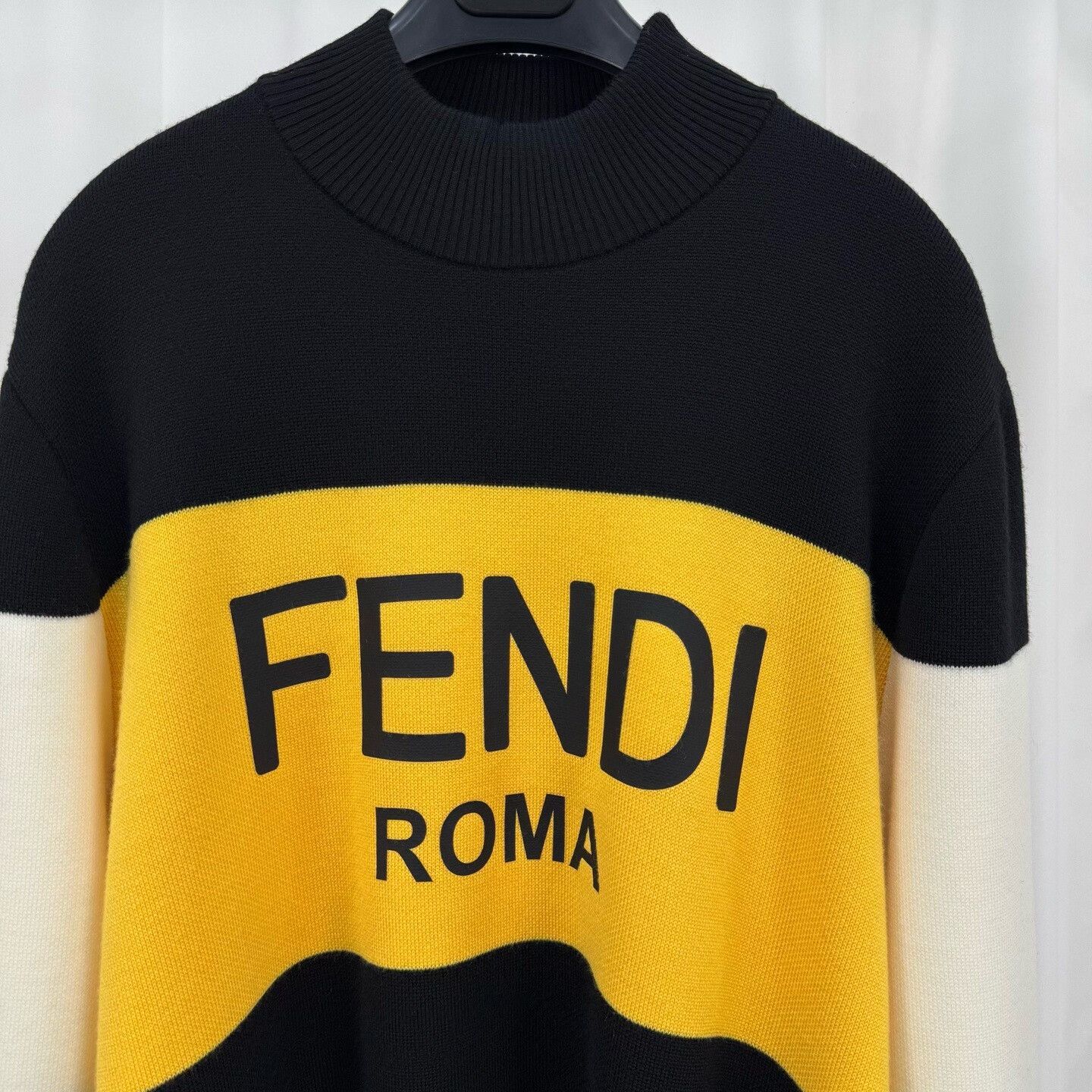 Fendi Fendi Roma Logo Colorblock Wool Sweater 56 Size US XL / EU 56 / 4 - 4 Thumbnail