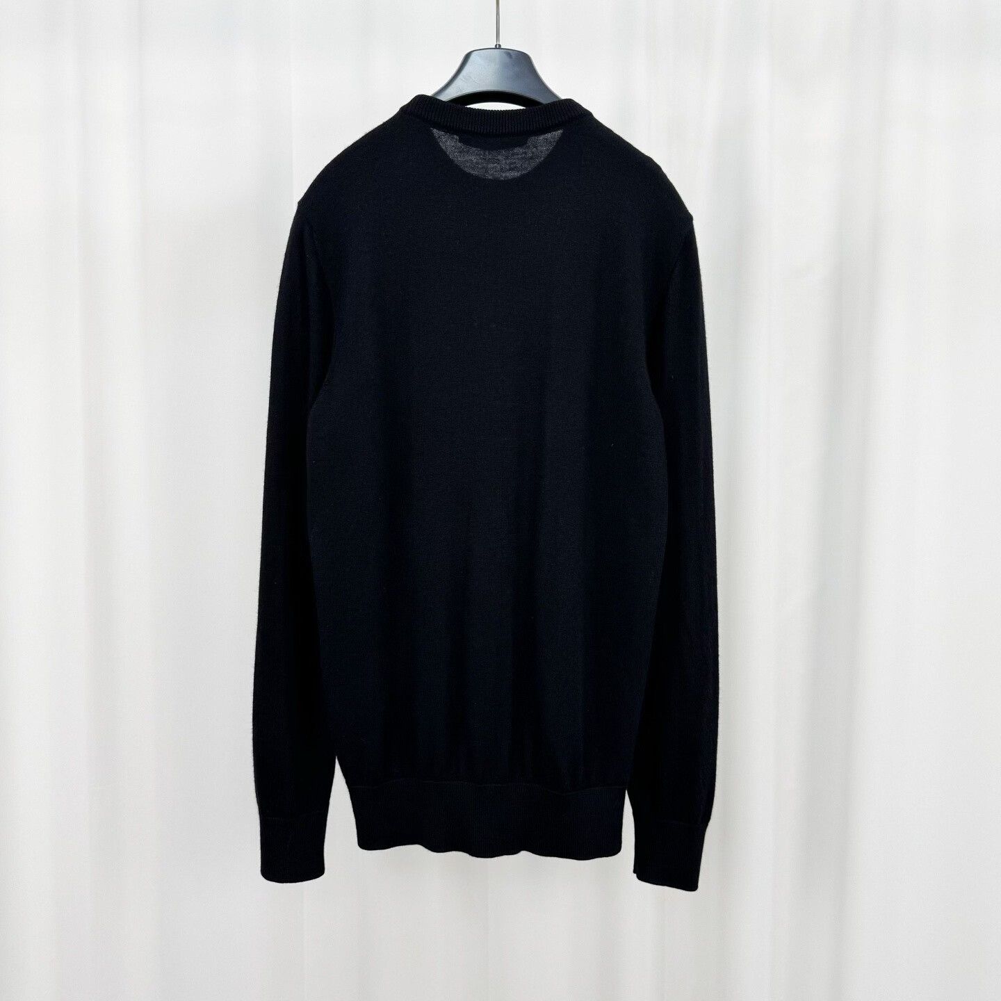 Givenchy Givenchy Rainbow Embroidery Wool Sweater S Size US S / EU 44-46 / 1 - 3 Thumbnail