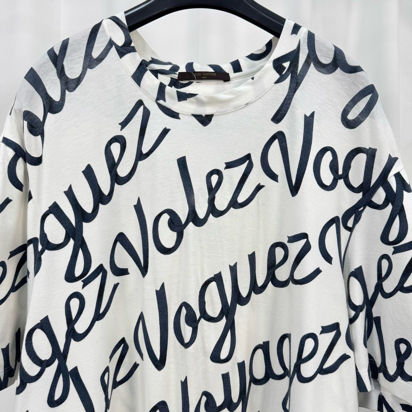 Louis Vuitton Louis Vuitton Volez Voguez Voyagez Script T-Shirt XL Size US XL / EU 56 / 4 - 4 Thumbnail