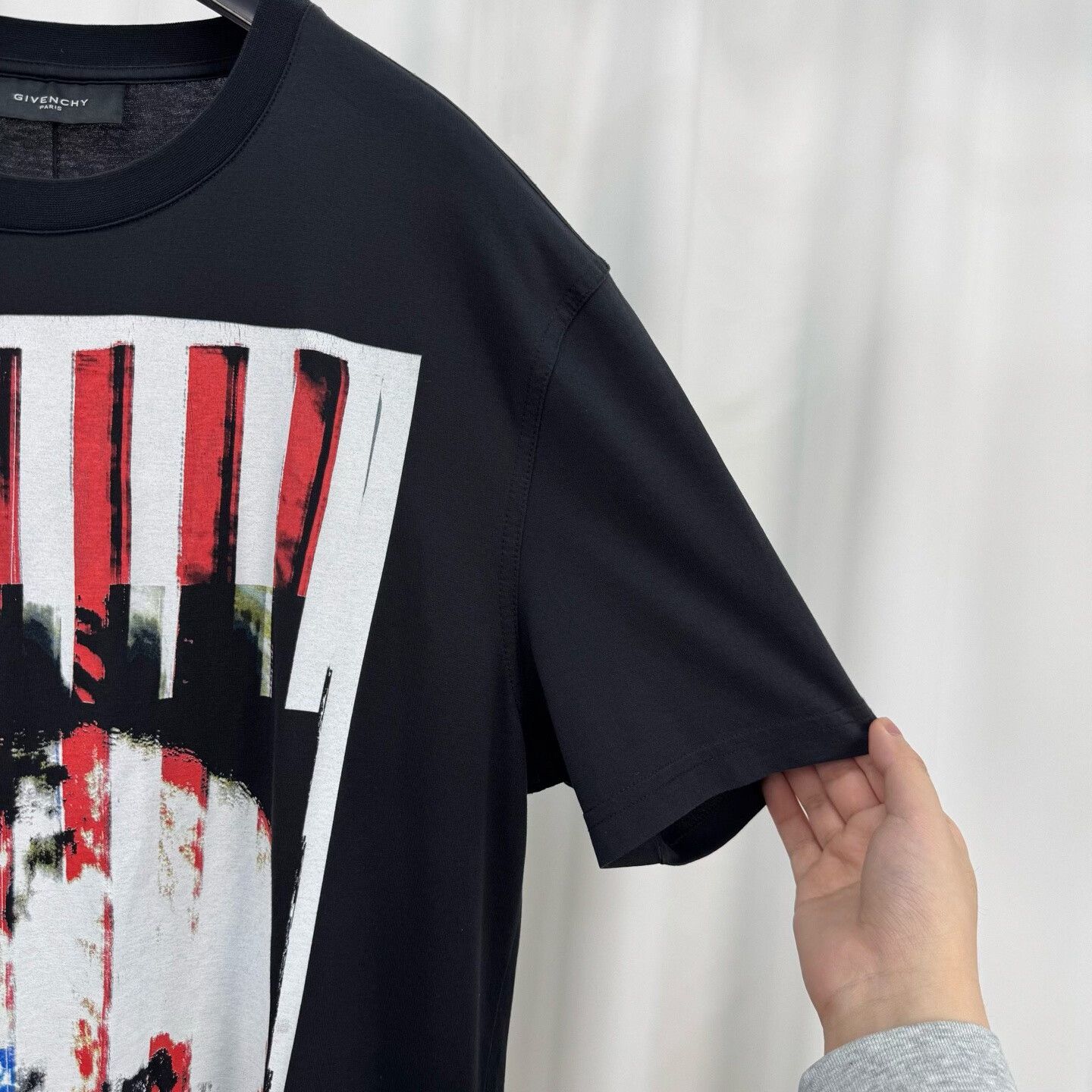 Givenchy Givenchy Flag Graphic Print T-Shirt Size XL Size US XL / EU 56 / 4 - 5 Thumbnail