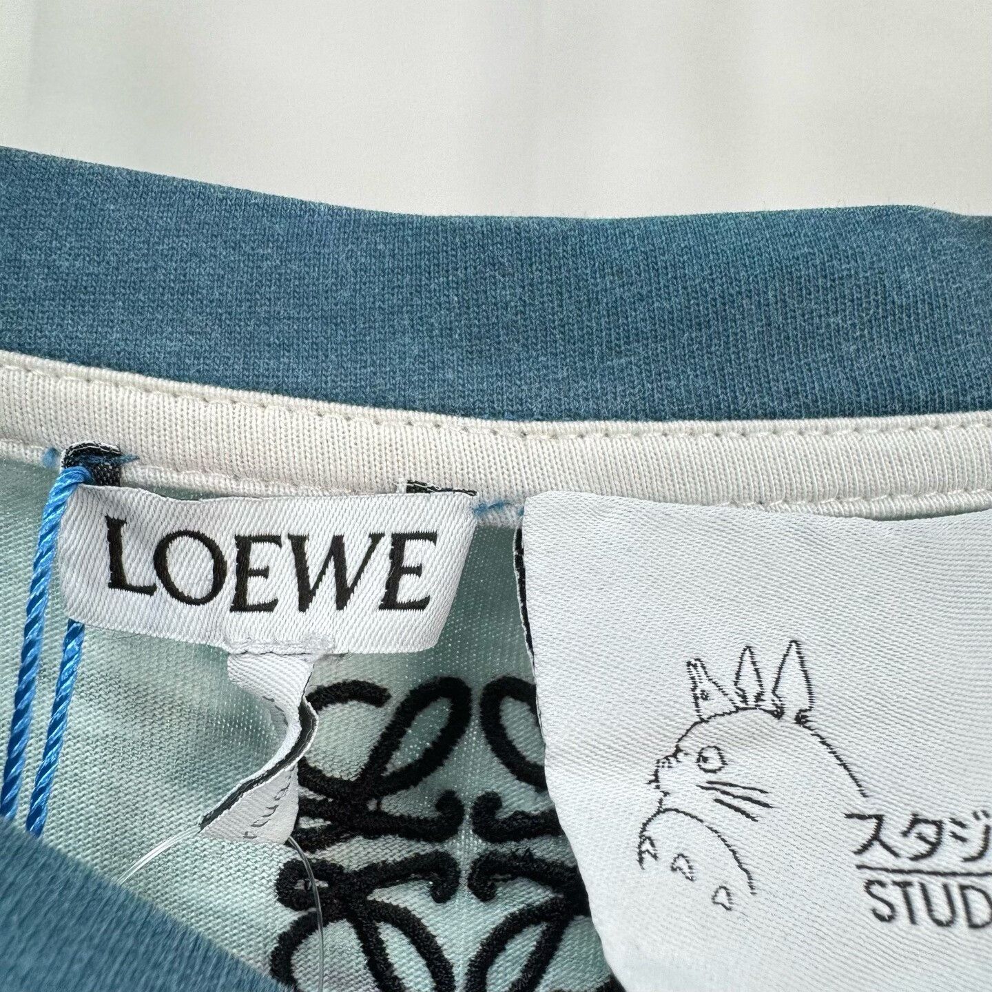 Loewe Loewe x Studio Ghibli Spirited Away Haku Long Sleeve M Size US M / EU 48-50 / 2 - 7 Thumbnail