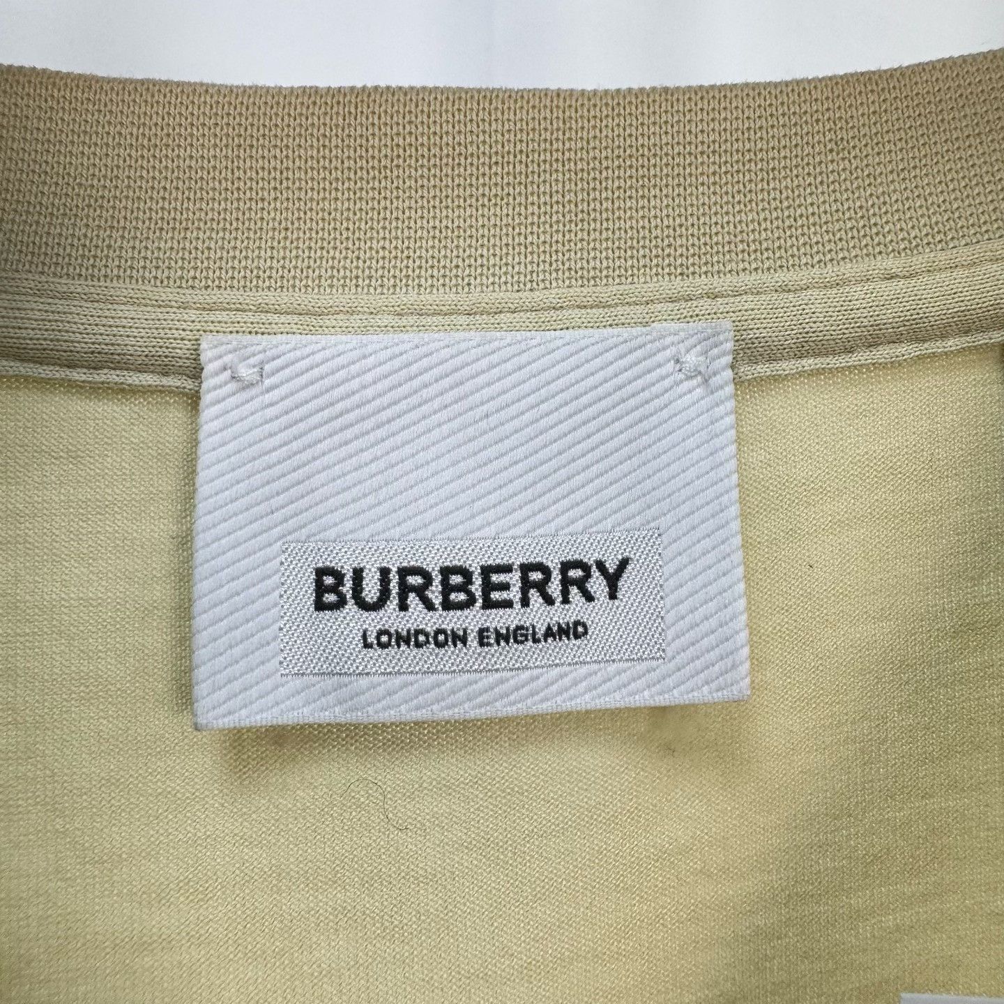 Burberry Burberry Logo Print T-Shirt M Size US M / EU 48-50 / 2 - 6 Thumbnail