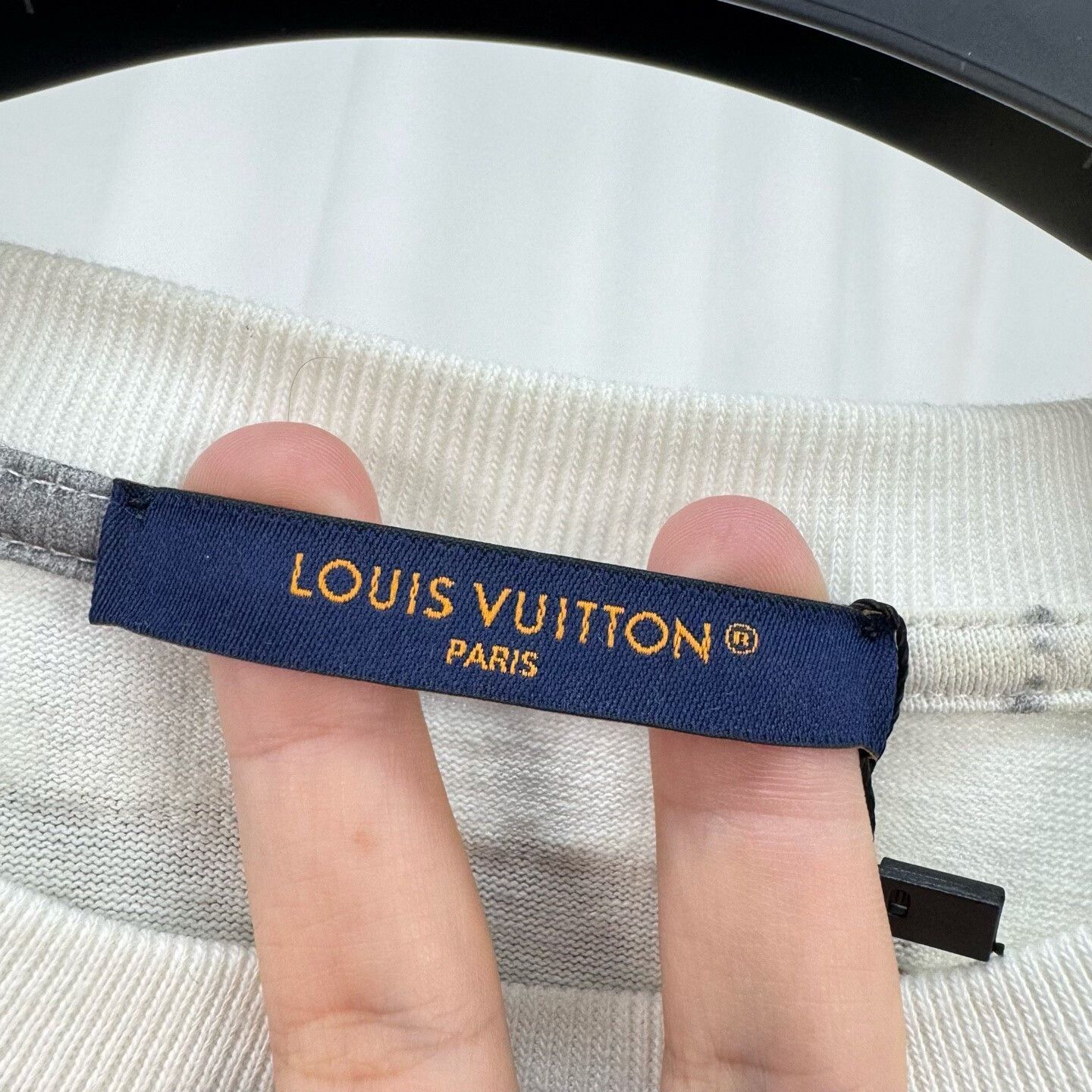 Louis Vuitton Louis Vuitton Monogram All Over Print T-Shirt S Size US S / EU 44-46 / 1 - 6 Thumbnail