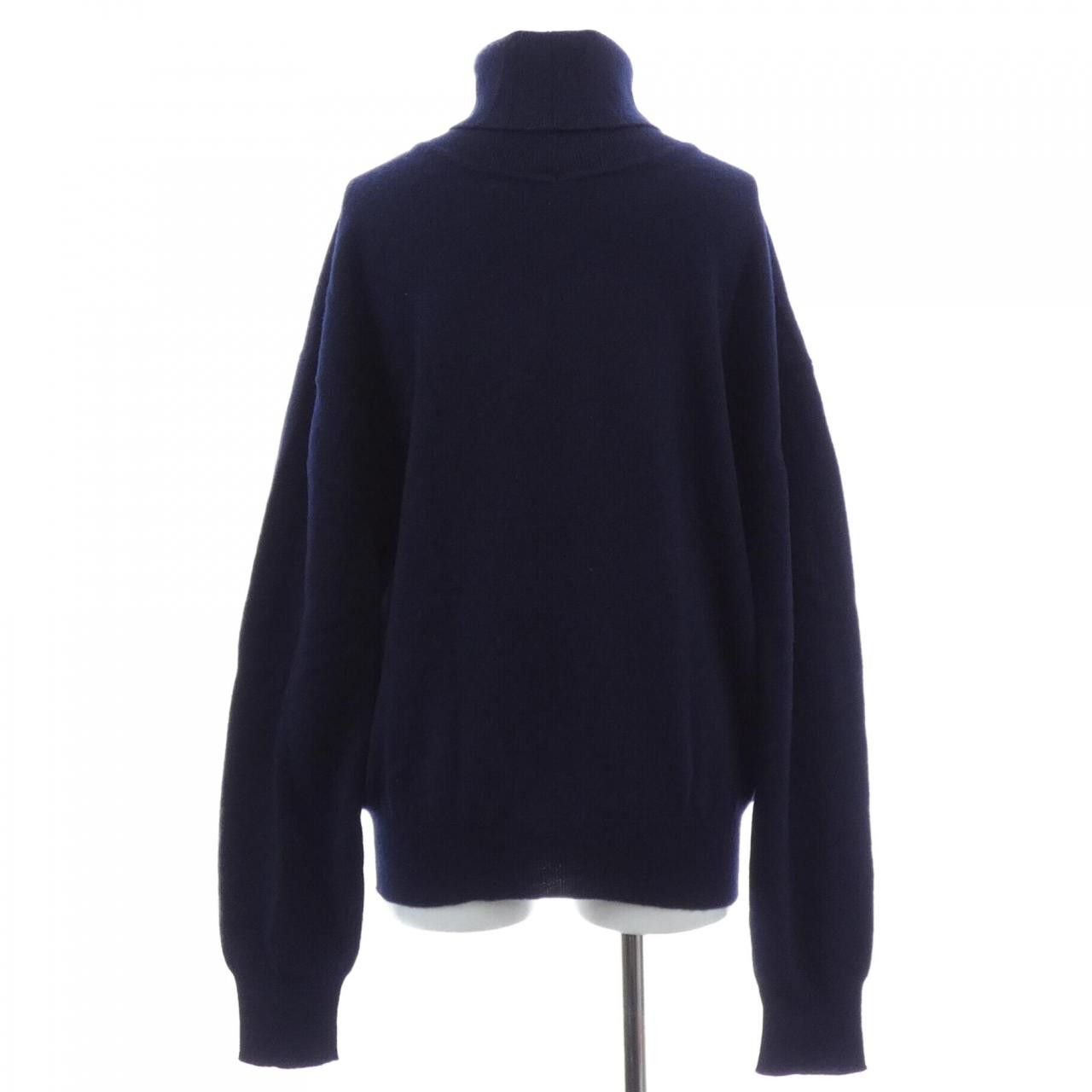 Louis Vuitton Louis Vuitton Louis Vuitton D-ring Turtleneck Cashmere Knitwear Textile Tops FNKL92TL8 DUTY FREE for USA Size ONE SIZE - 2 Thumbnail