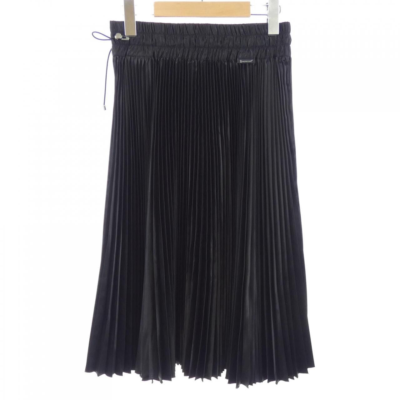 Moncler Moncler Moncler Skirt Others Skirts 20932D71400 DUTY FREE for USA Size ONE SIZE - 2 Thumbnail
