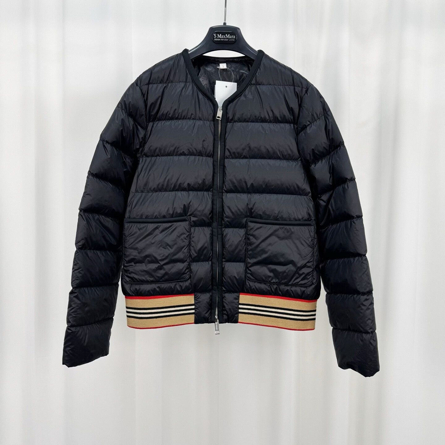 Burberry Burberry Check Trim Quilted Puffer Jacket L Size US L / EU 52-54 / 3 - 2 Thumbnail