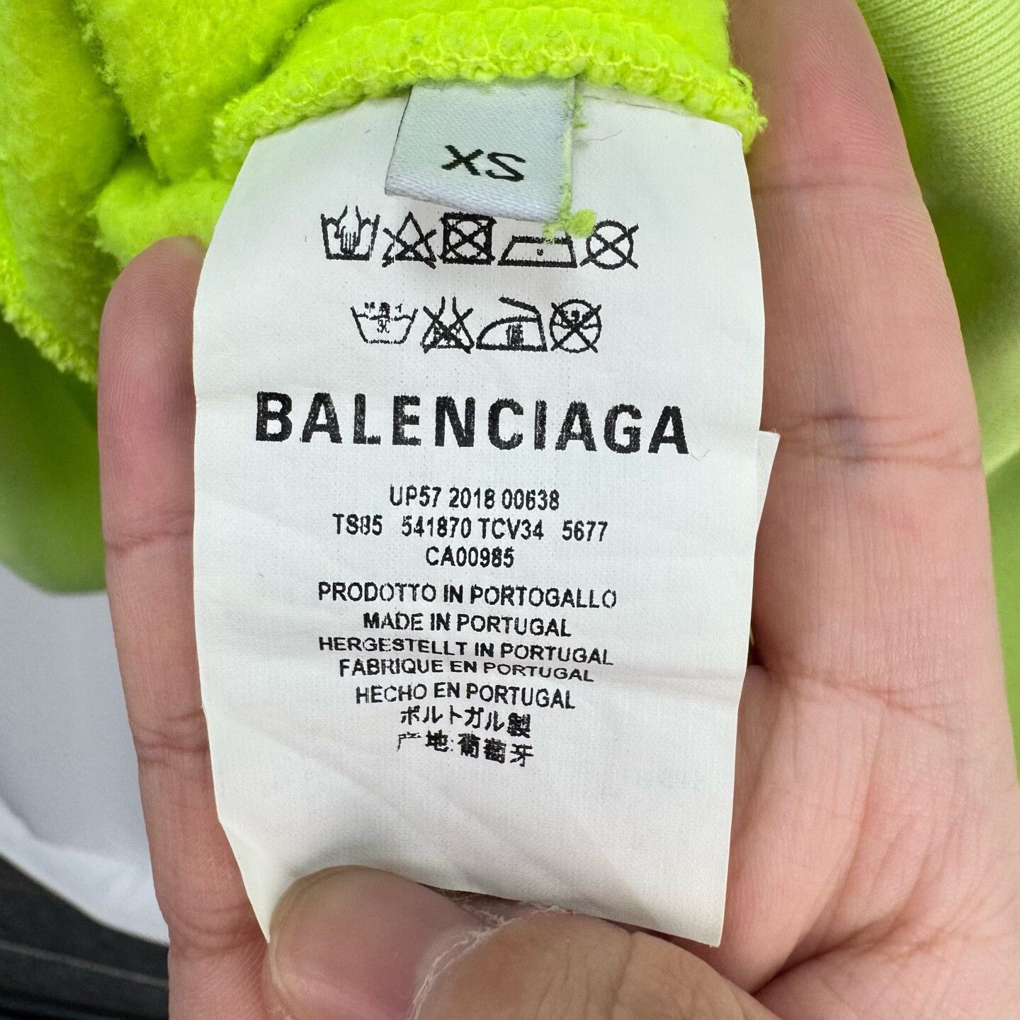 Balenciaga Balenciaga Neon WFP Logo Hoodie Size XS Size US XS / EU 42 / 0 - 7 Thumbnail