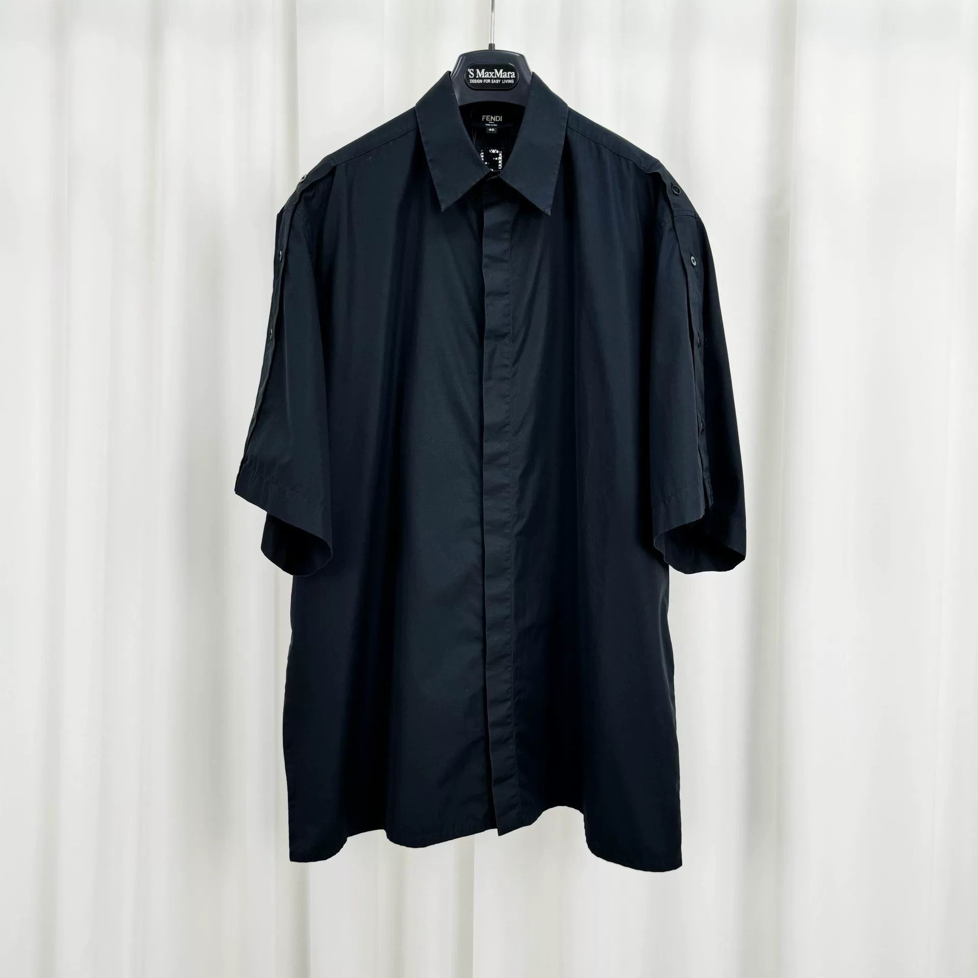Fendi Fendi FF Logo Cutout Short Sleeve Shirt 40 Size US M / EU 48-50 / 2 - 2 Thumbnail