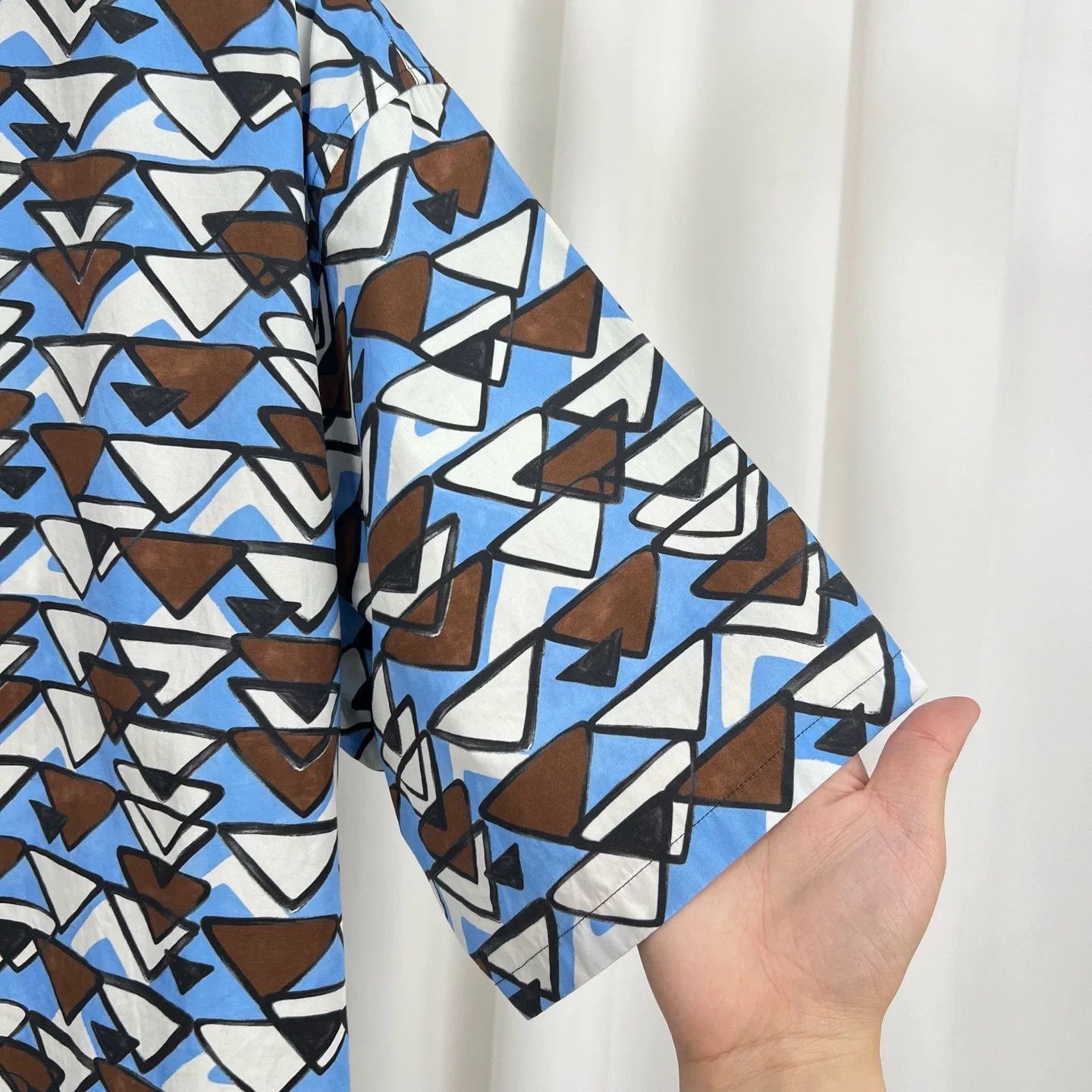Prada Prada Geometric Triangle Print Short Sleeve Shirt M Size US M / EU 48-50 / 2 - 5 Thumbnail