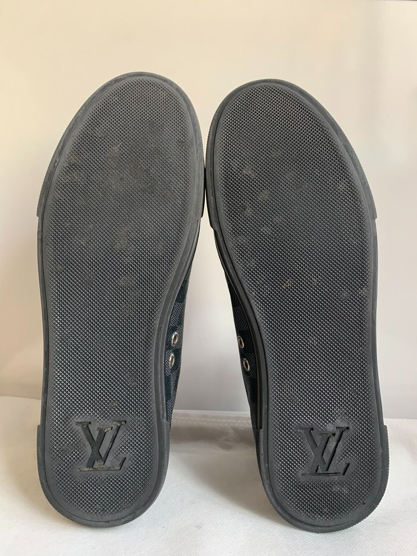 Louis Vuitton Louis Vuitton Damier Graphite Hi-Top Sneakers 7.5 Size US 8.5 / EU 41-42 - 10 Thumbnail