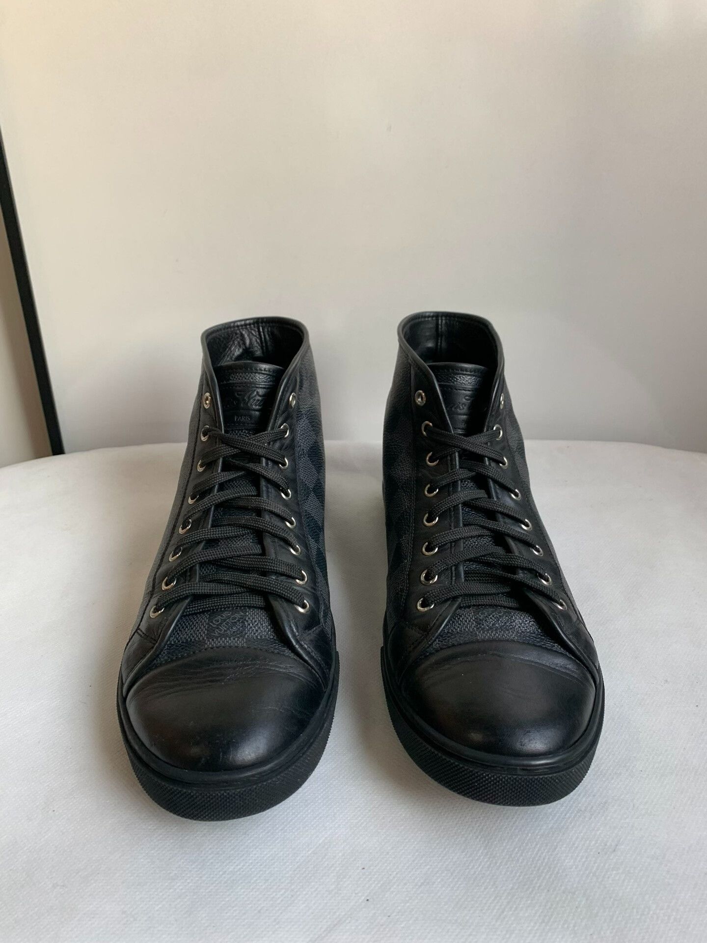 Louis Vuitton Louis Vuitton Damier Graphite Hi-Top Sneakers 7.5 Size US 8.5 / EU 41-42 - 3 Thumbnail
