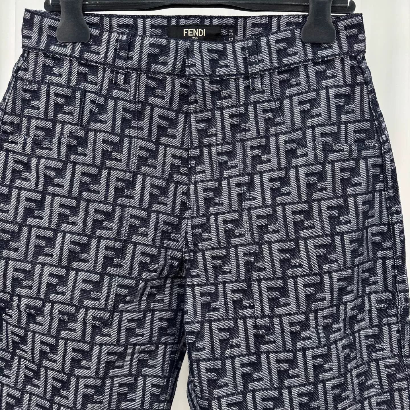 Fendi Fendi Monogram Denim Shorts Size 32 Size US 32 / EU 48 - 4 Thumbnail