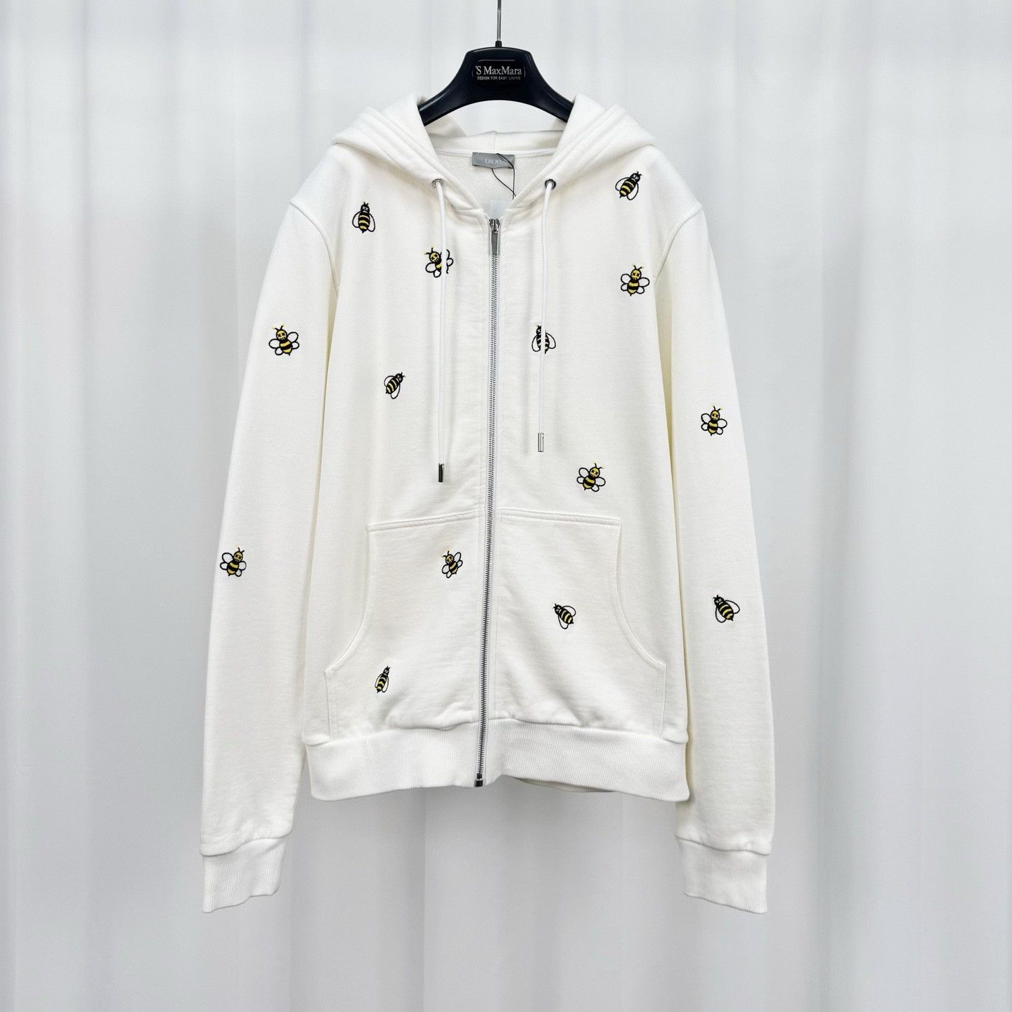 Dior Dior x Kaws Bee Embroidered Zip Hoodie M Size US M / EU 48-50 / 2 - 2 Thumbnail