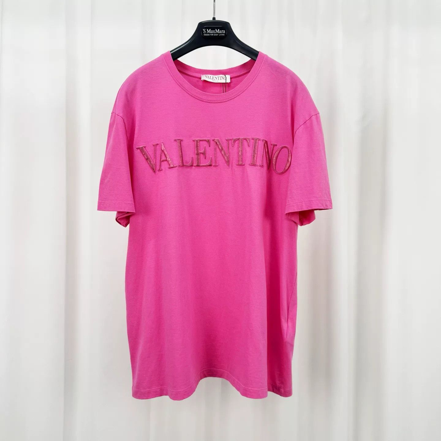 Valentino Valentino Embossed Logo T-Shirt Size M Size US M / EU 48-50 / 2 - 2 Thumbnail